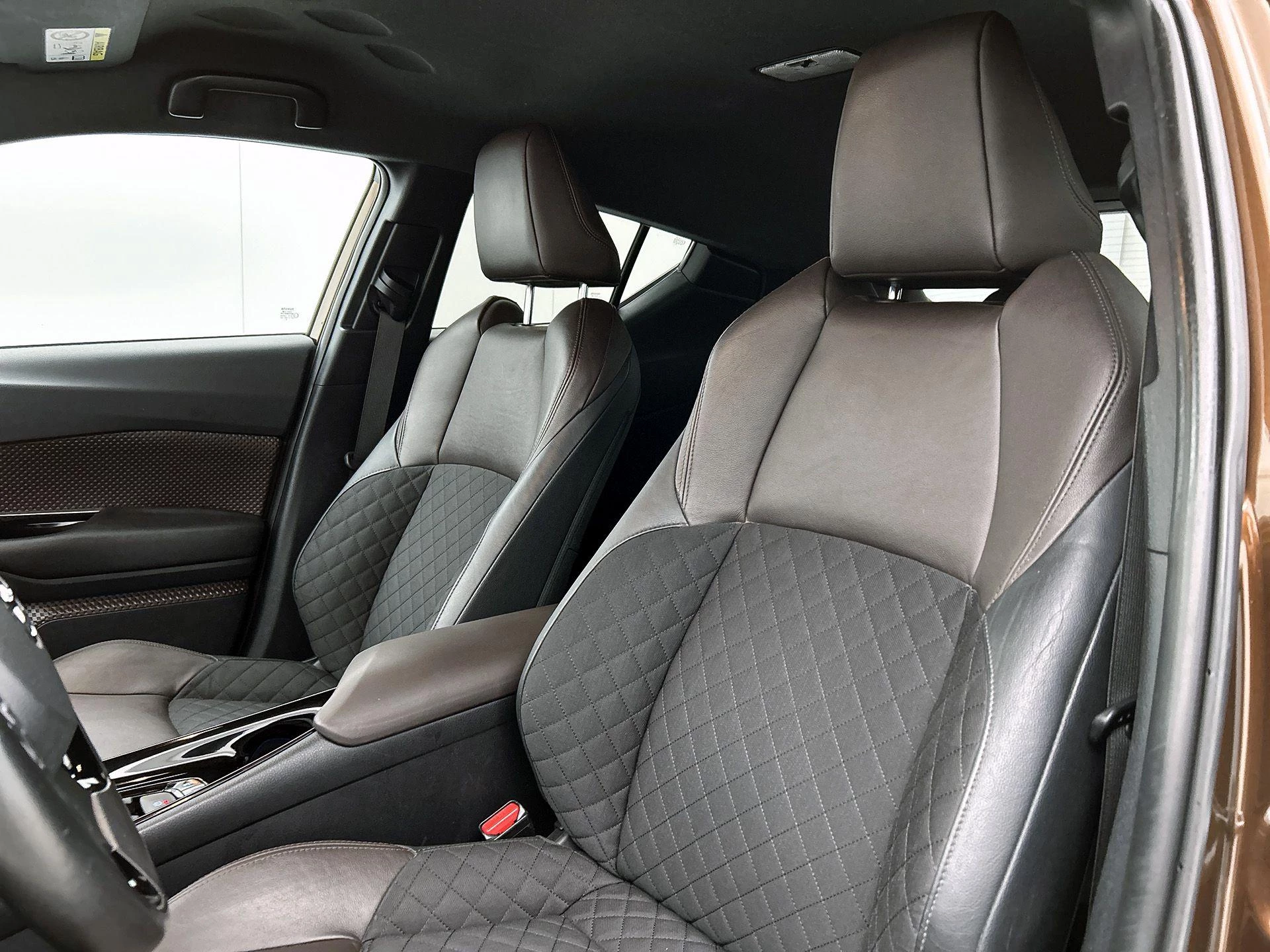 Toyota C-HR 1.8 Hybrid Premium
