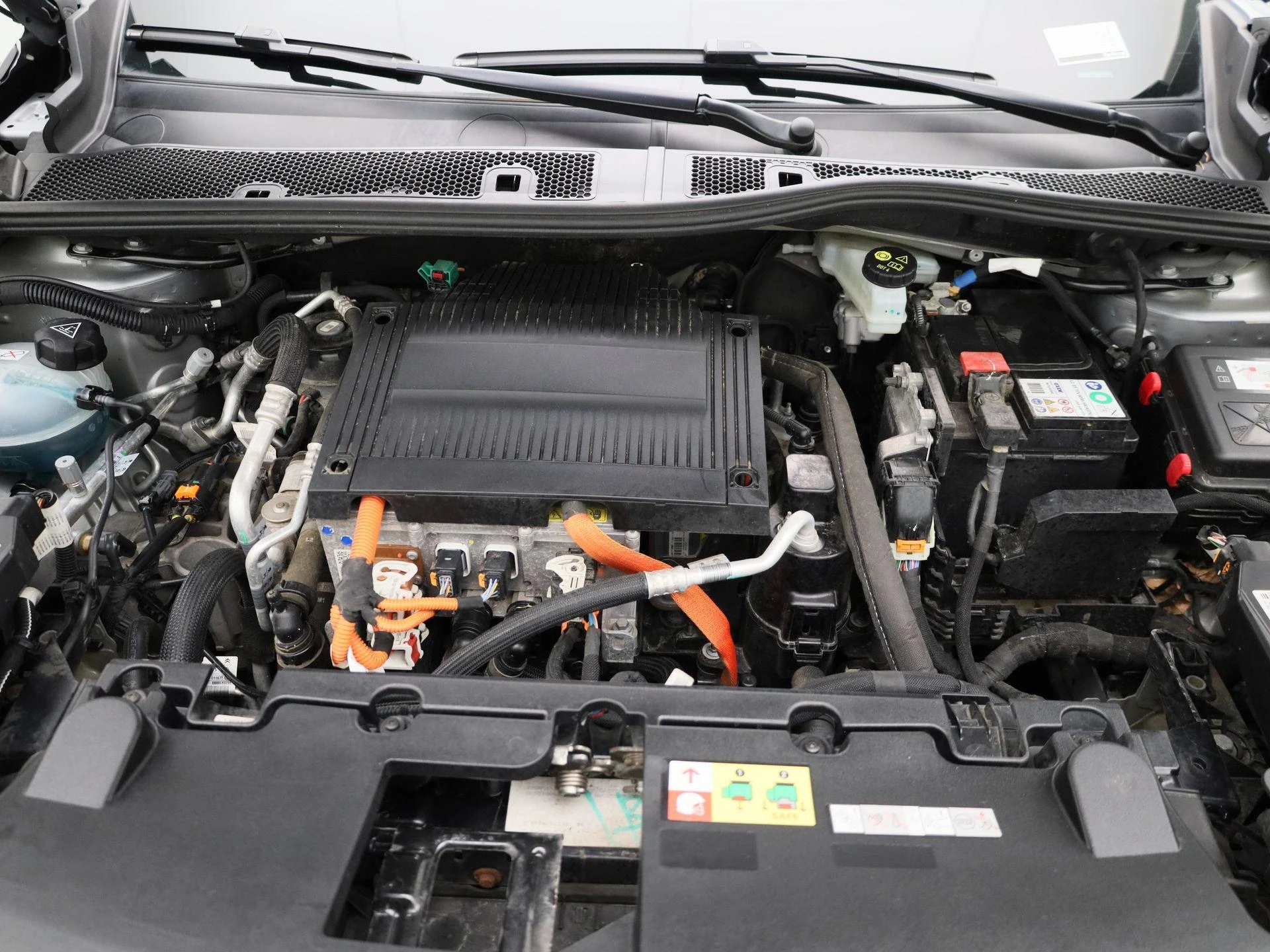 Opel-Mokka-e-image-34