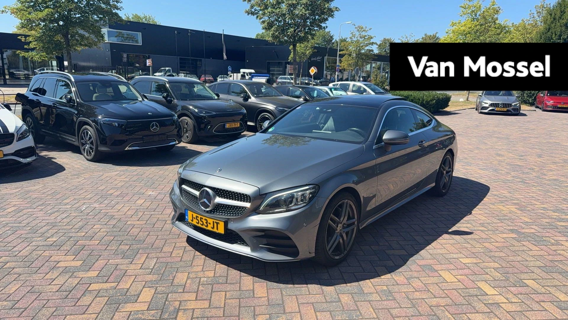 Mercedes-Benz-C-Klasse-image-0