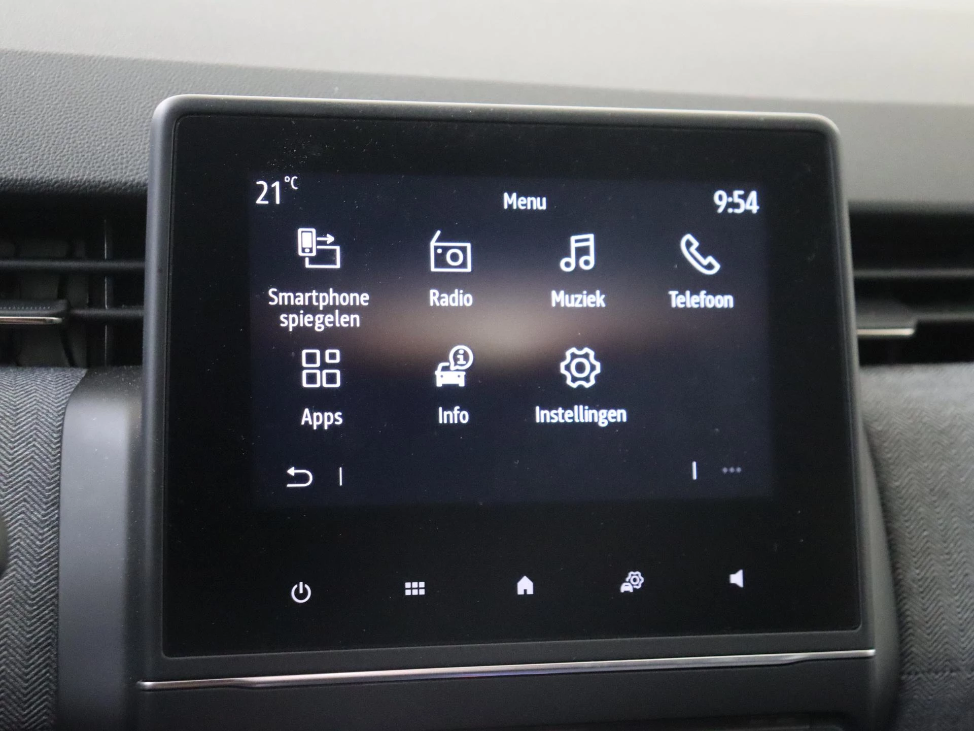 Renault Clio 1.6 E-Tech Full Hybrid 145 techno AUTOMAAT