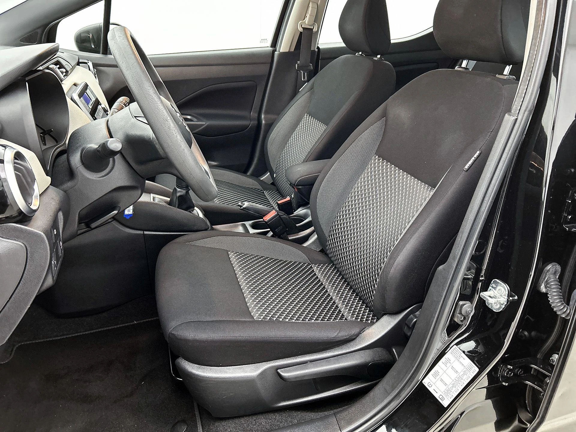 Nissan-Micra-image-29