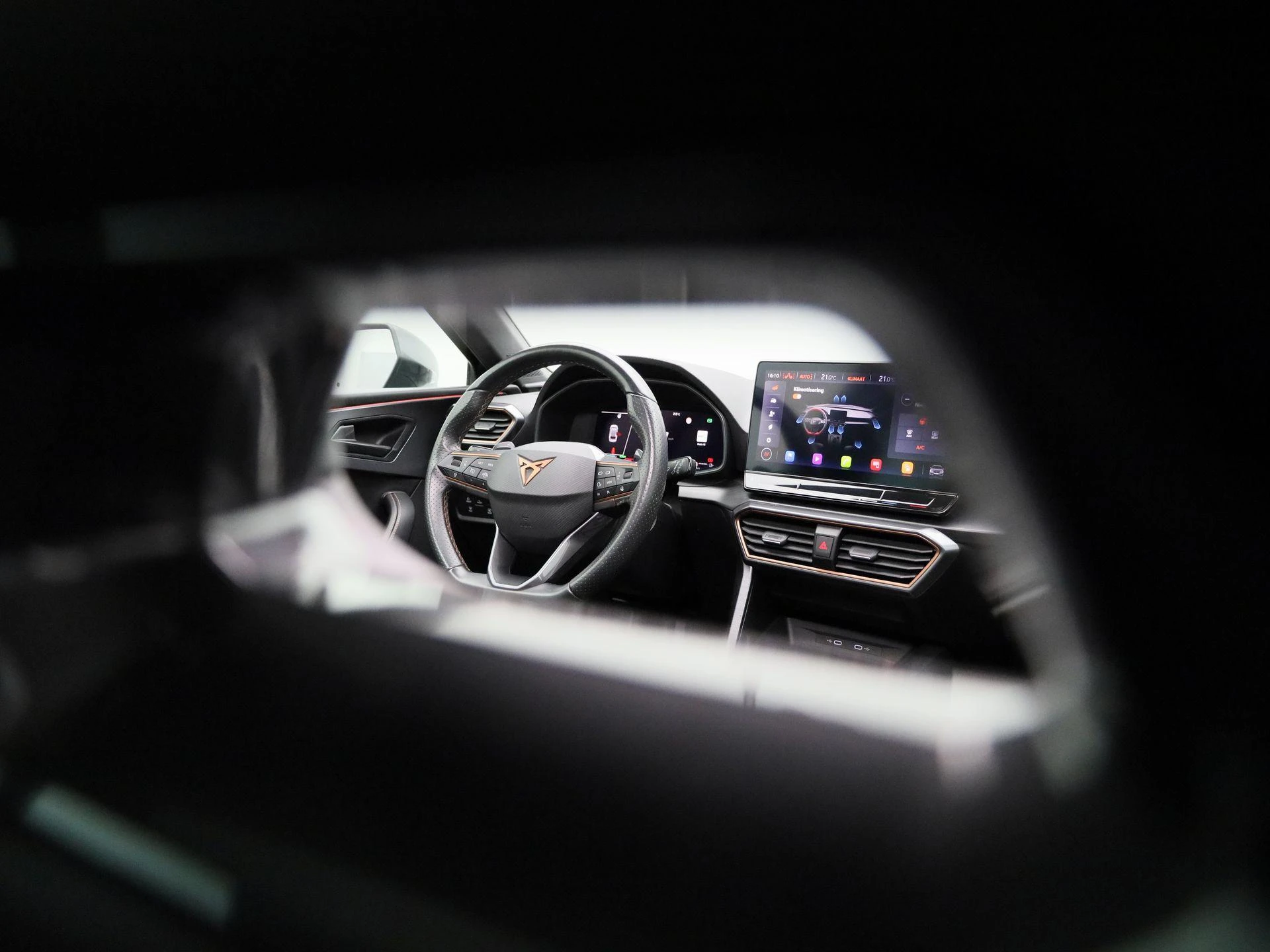 CUPRA-Leon Sportstourer-image-46