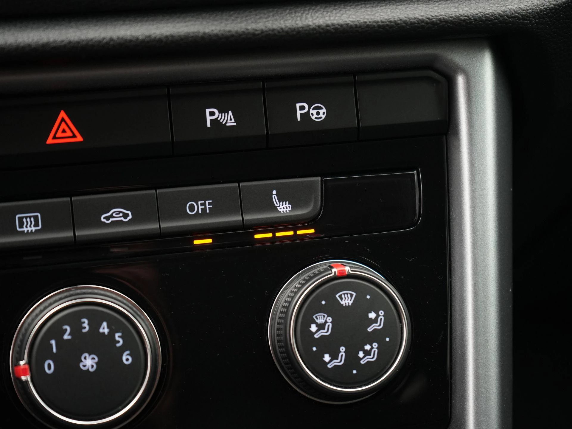 Volkswagen T-Roc 1.0 TSI Life Business