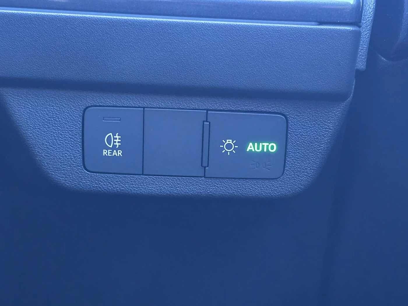 Audi-Q4 e-tron-image-29
