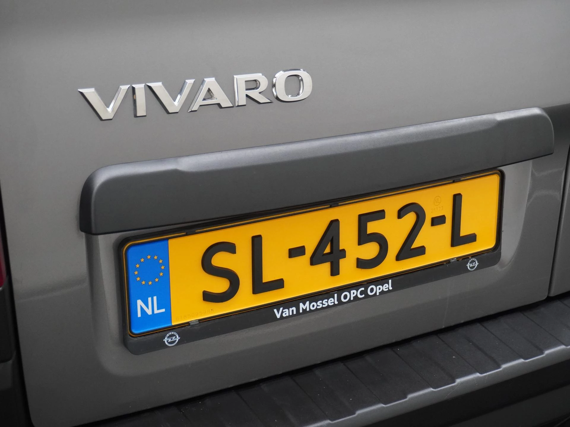 Opel-Vivaro-image-29