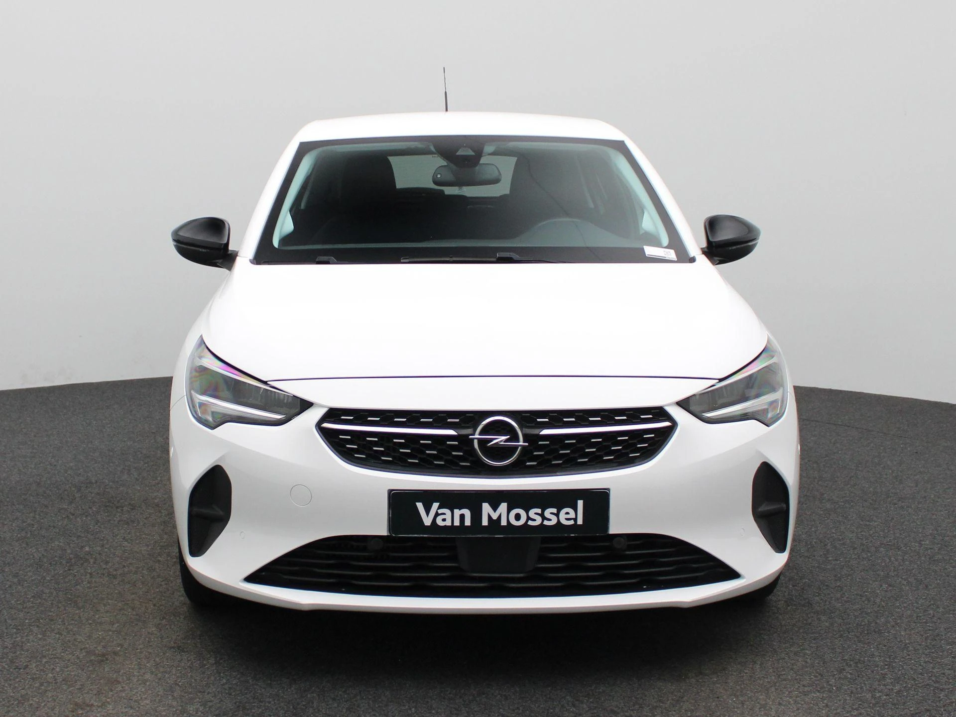Opel-Corsa-image-2