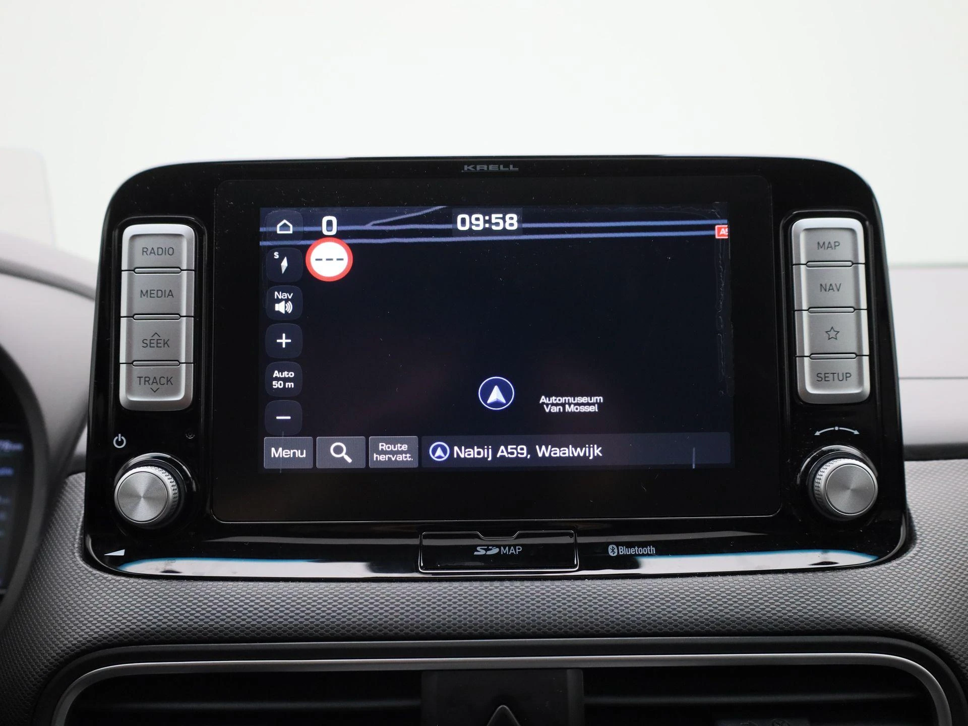 Hyundai-Kona-image-15
