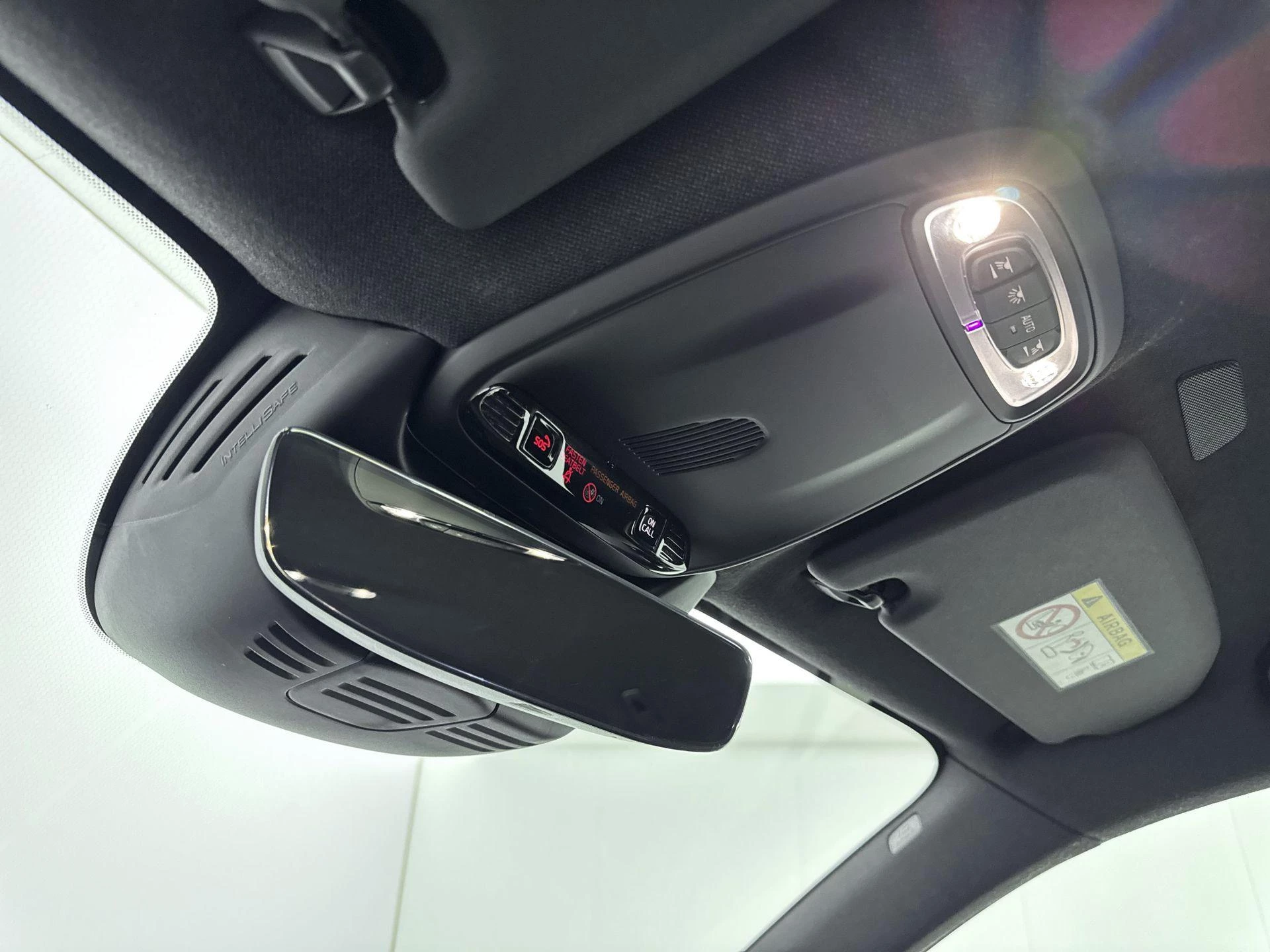 Volvo XC40 1.5 T5 Recharge Plus Dark