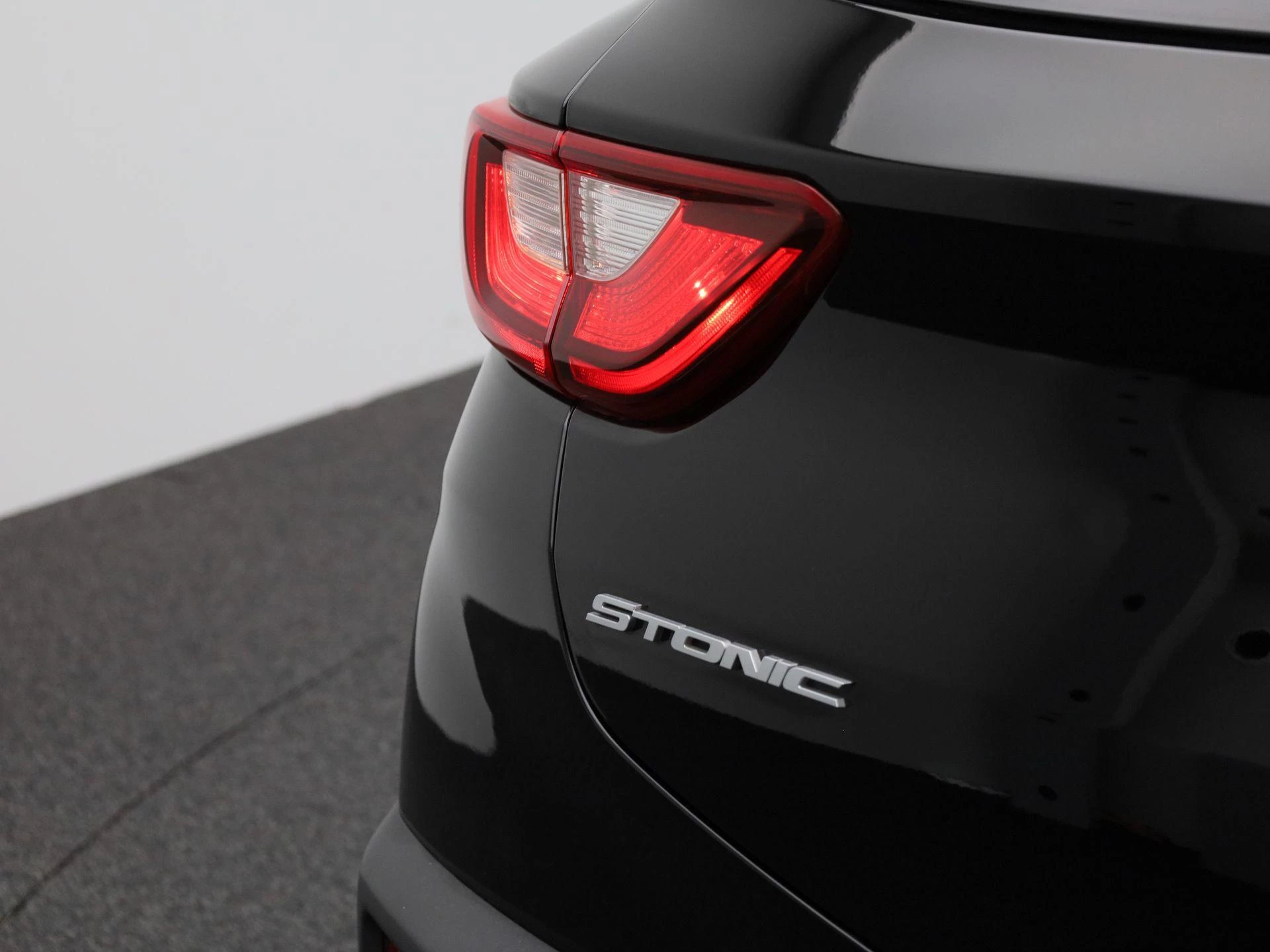 Kia-Stonic-image-28