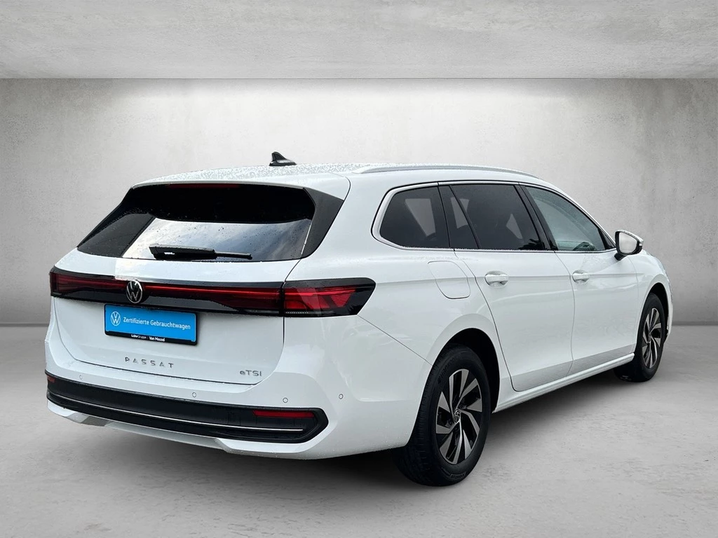 Volkswagen Passat Variant 1.5 eTSI DSG Business *HuD*