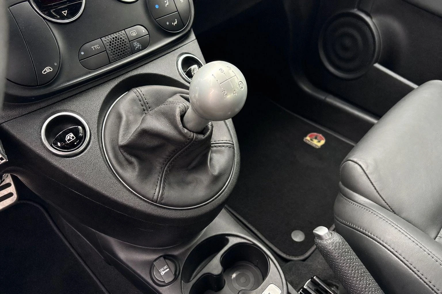 Fiat-500-image-12