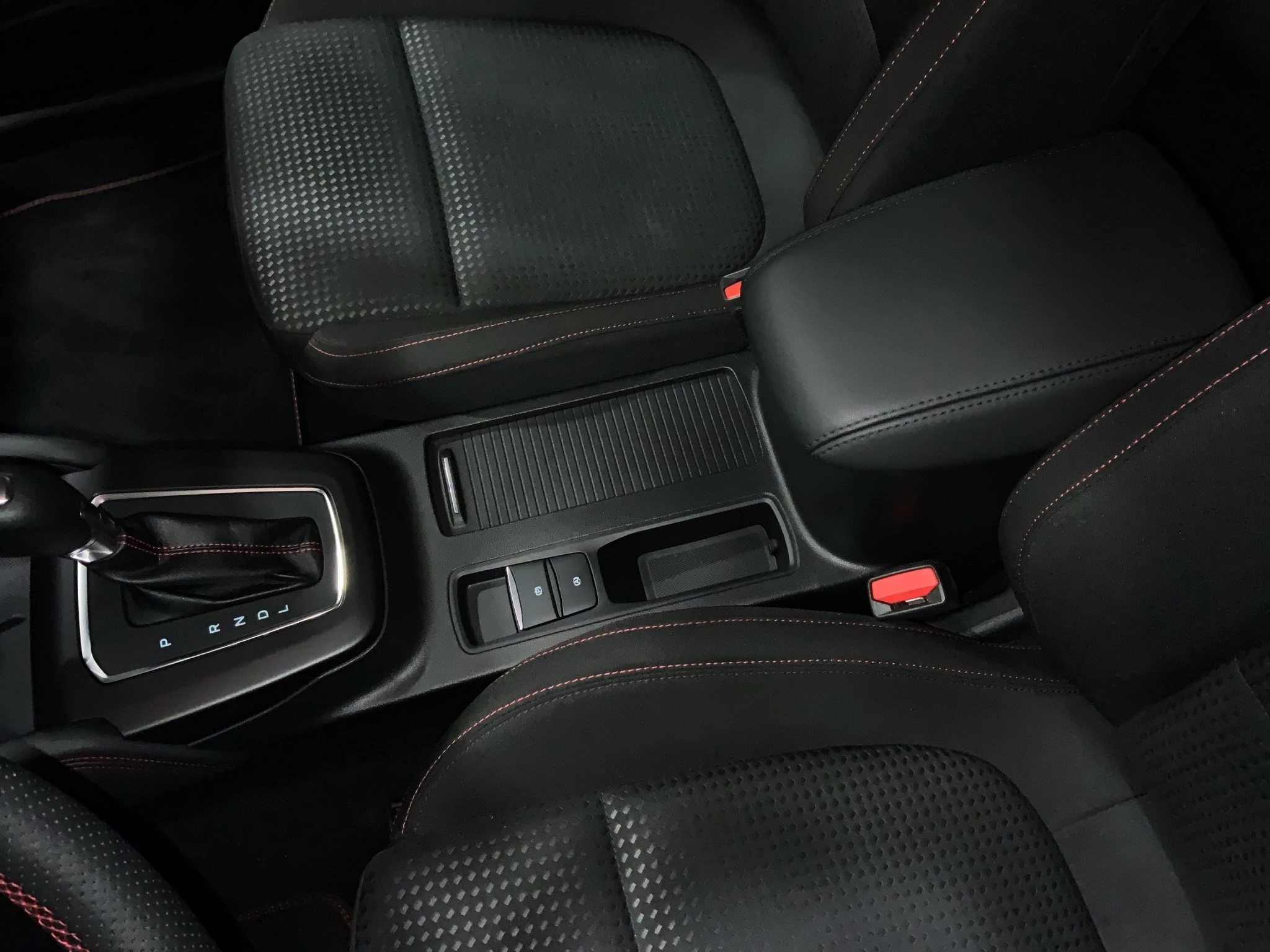 Ford Focus ST-Line X Turnier Aut.*AHK*ACC*HUD*KAM*NAVI*WINTER-PKT.