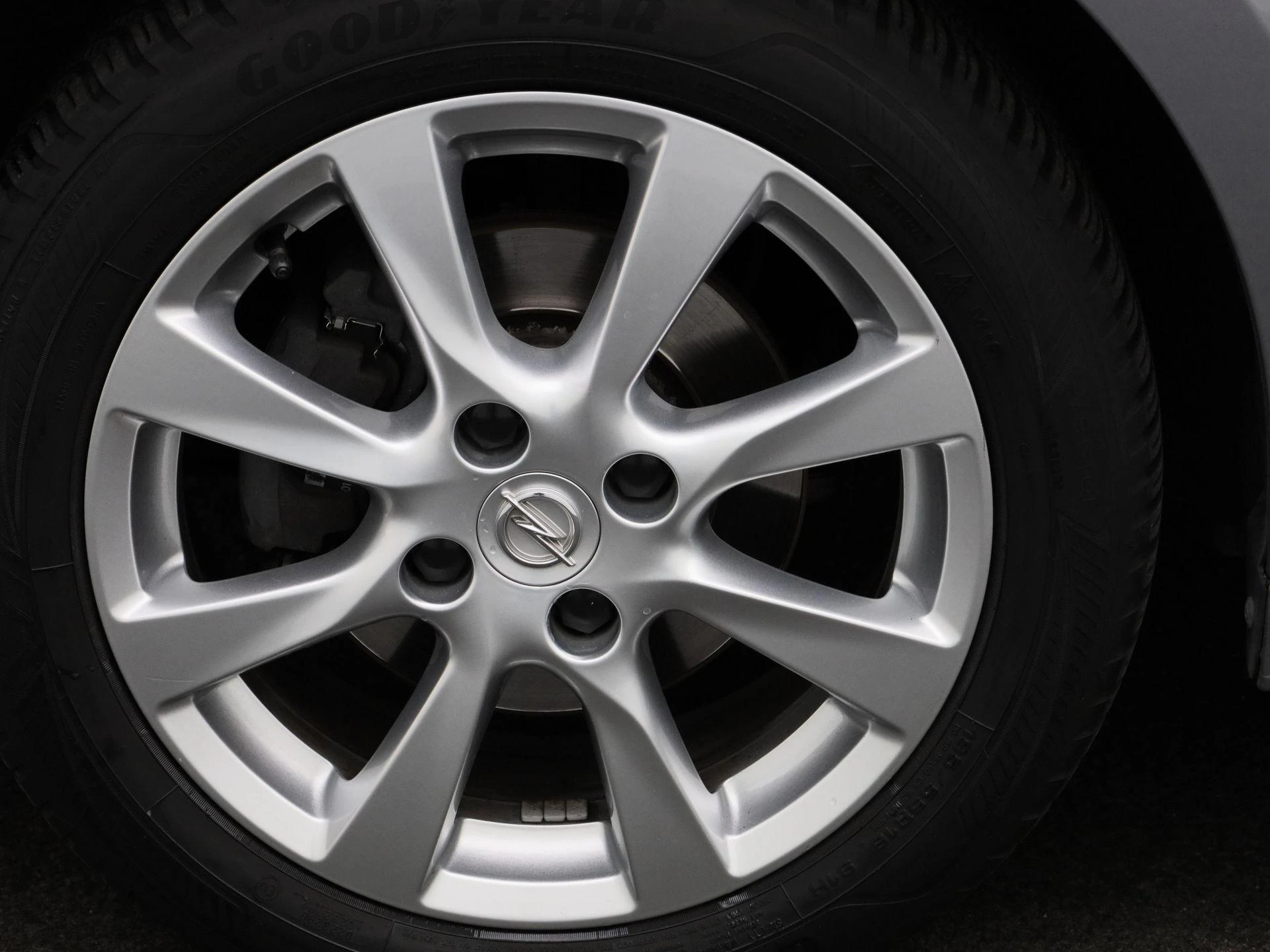 Opel-Corsa-image-12