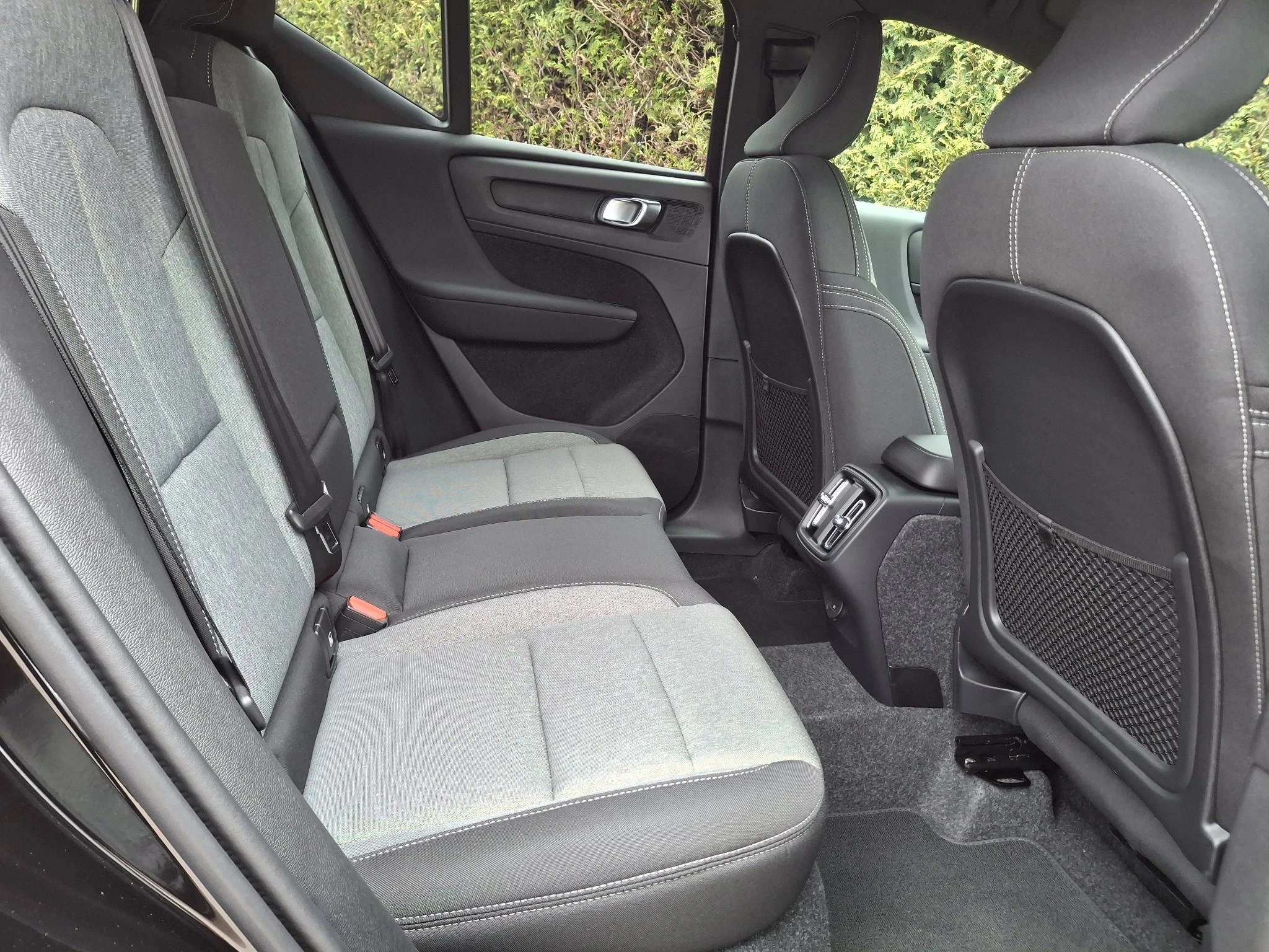 Volvo-XC40-image-23