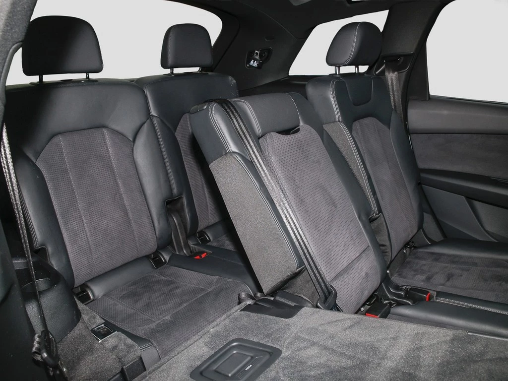 Audi Q7 55 TFSI S line competition + Panorama B&O
