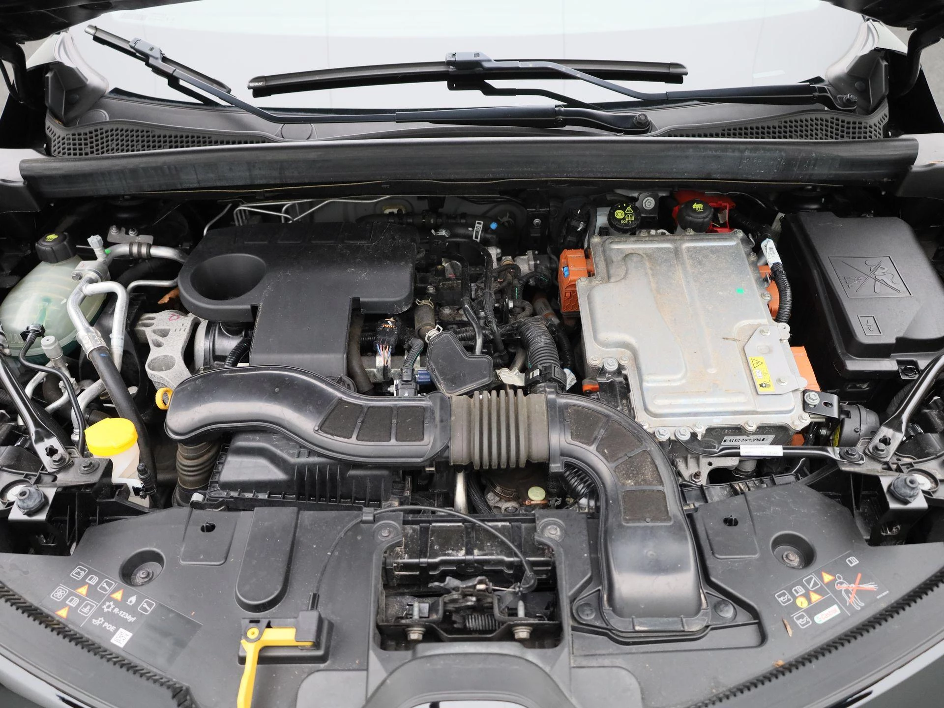 Renault Captur 1.6 E-Tech full hybrid 145 techno