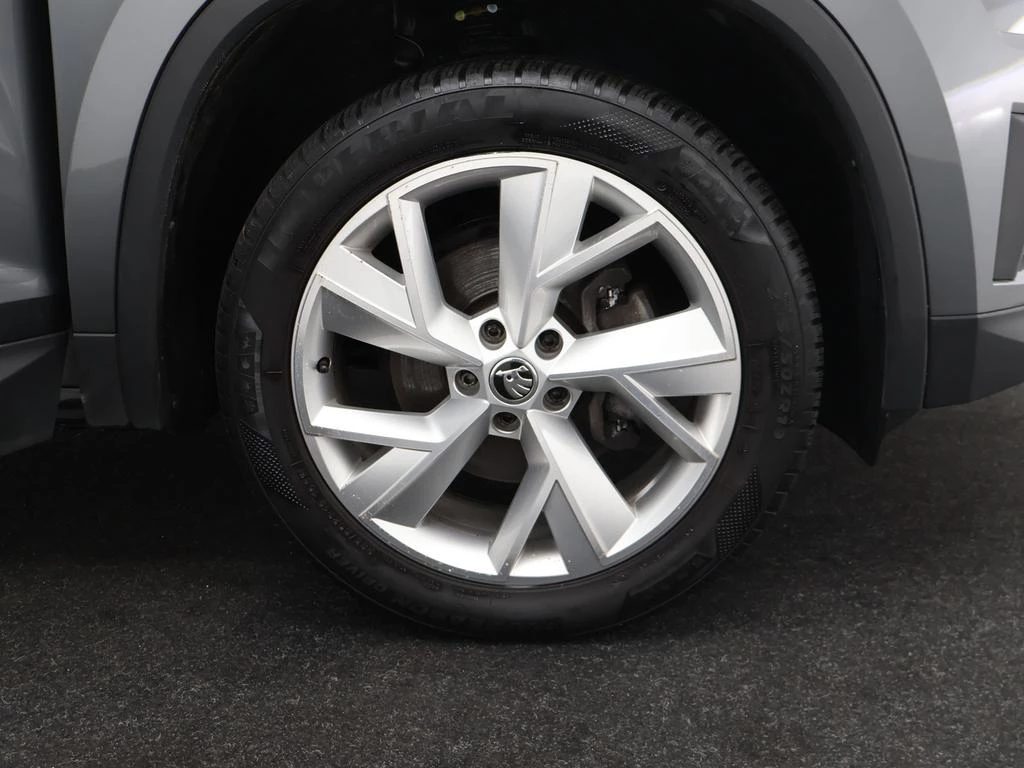 Škoda Kodiaq Kodiaq 1.5TSI 150PK *AUTOMAAT*7 ZITPLAATSEN*PANODDAK*CAMERA*ALCANTARA*LEDER*PDC*...*