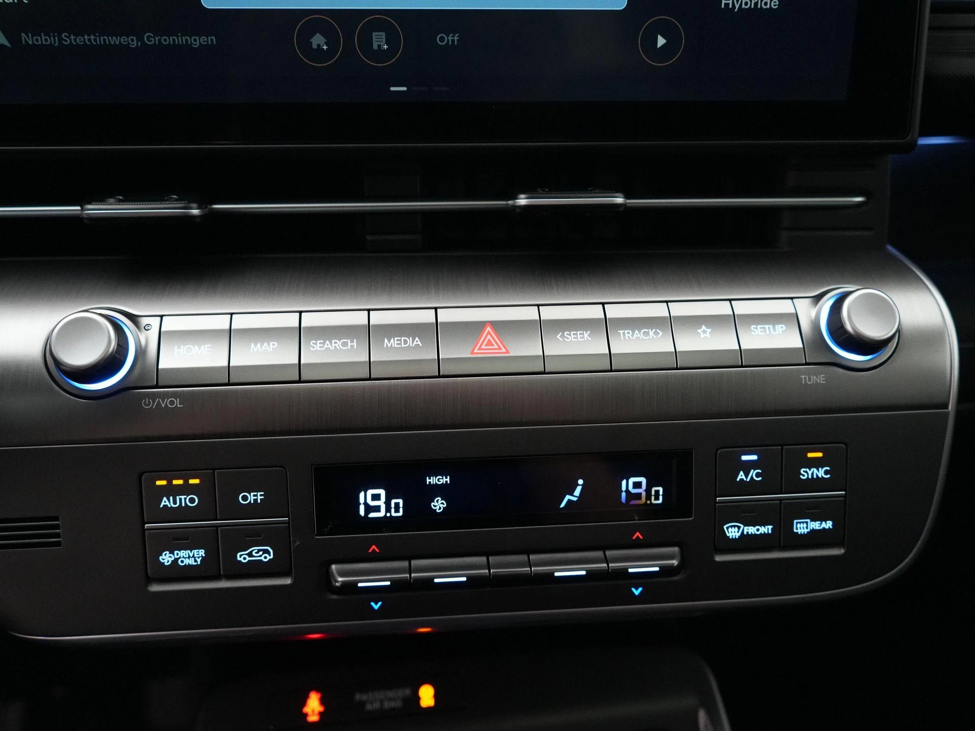 Hyundai Kona 1.6 GDI HEV Premium Sky