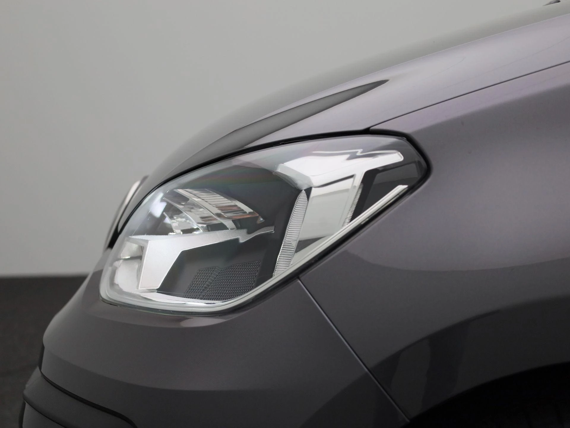 Volkswagen-up!-image-14