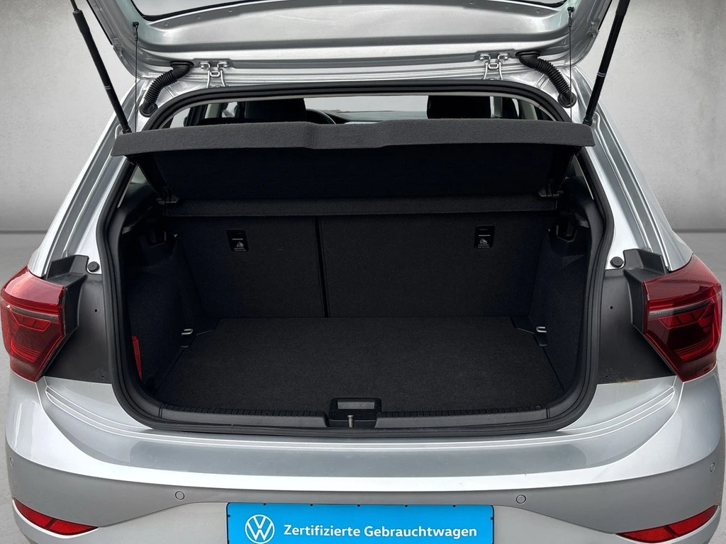 Volkswagen-Polo-image-4