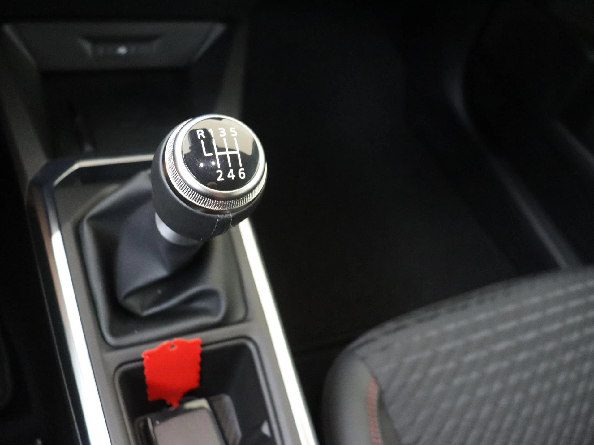 Renault-Clio-image-14