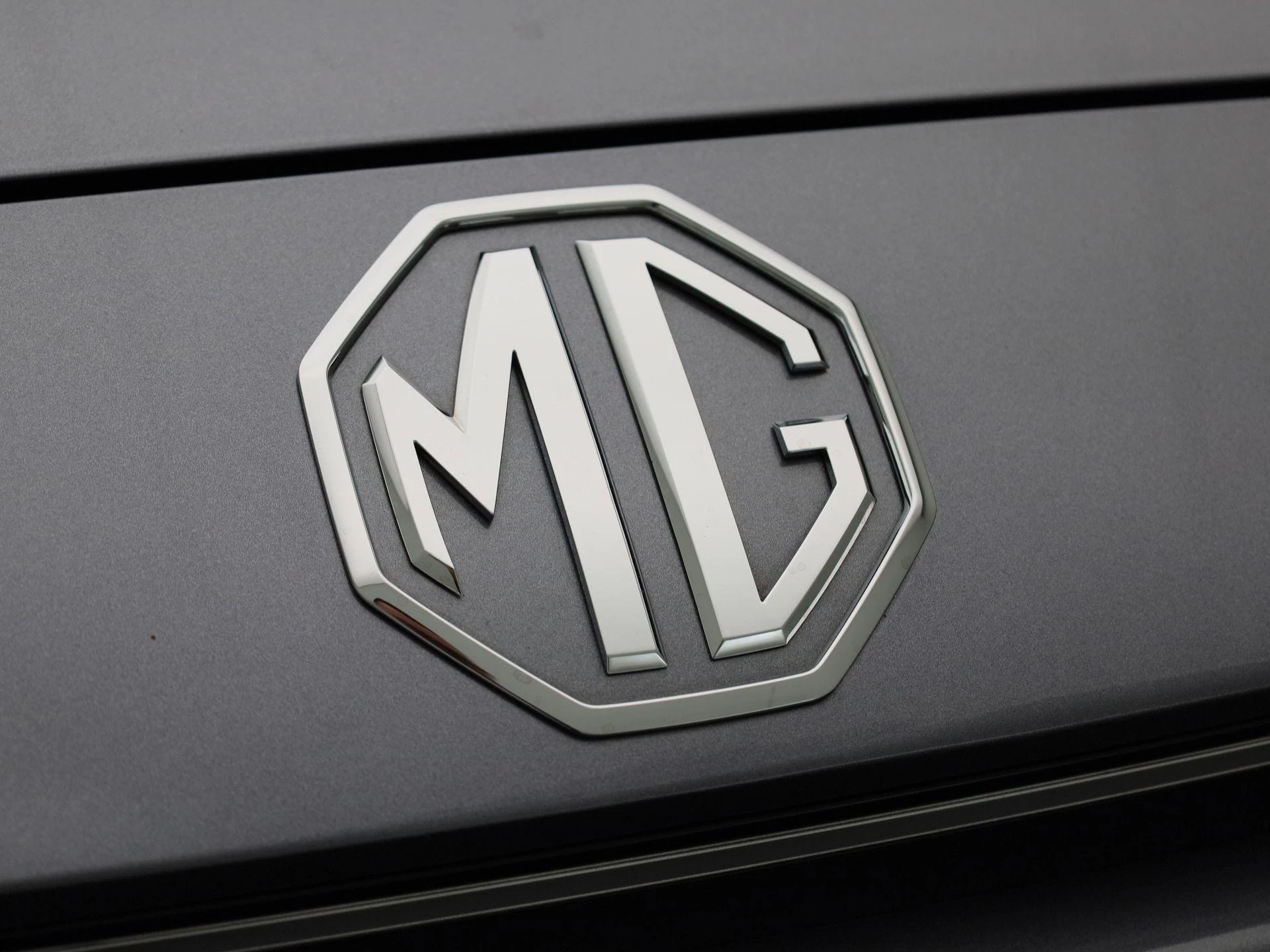 MG-ZS-image-28