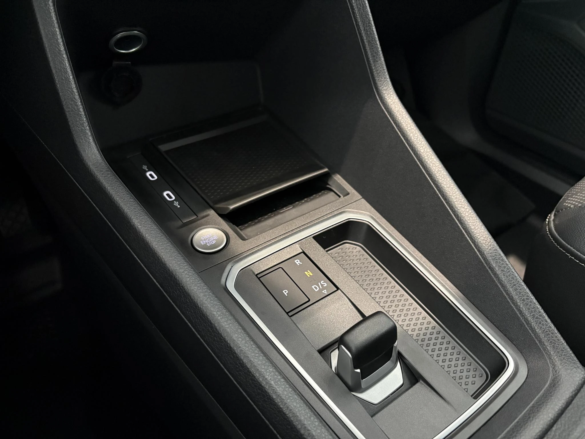 Ford-Transit Connect-image-20