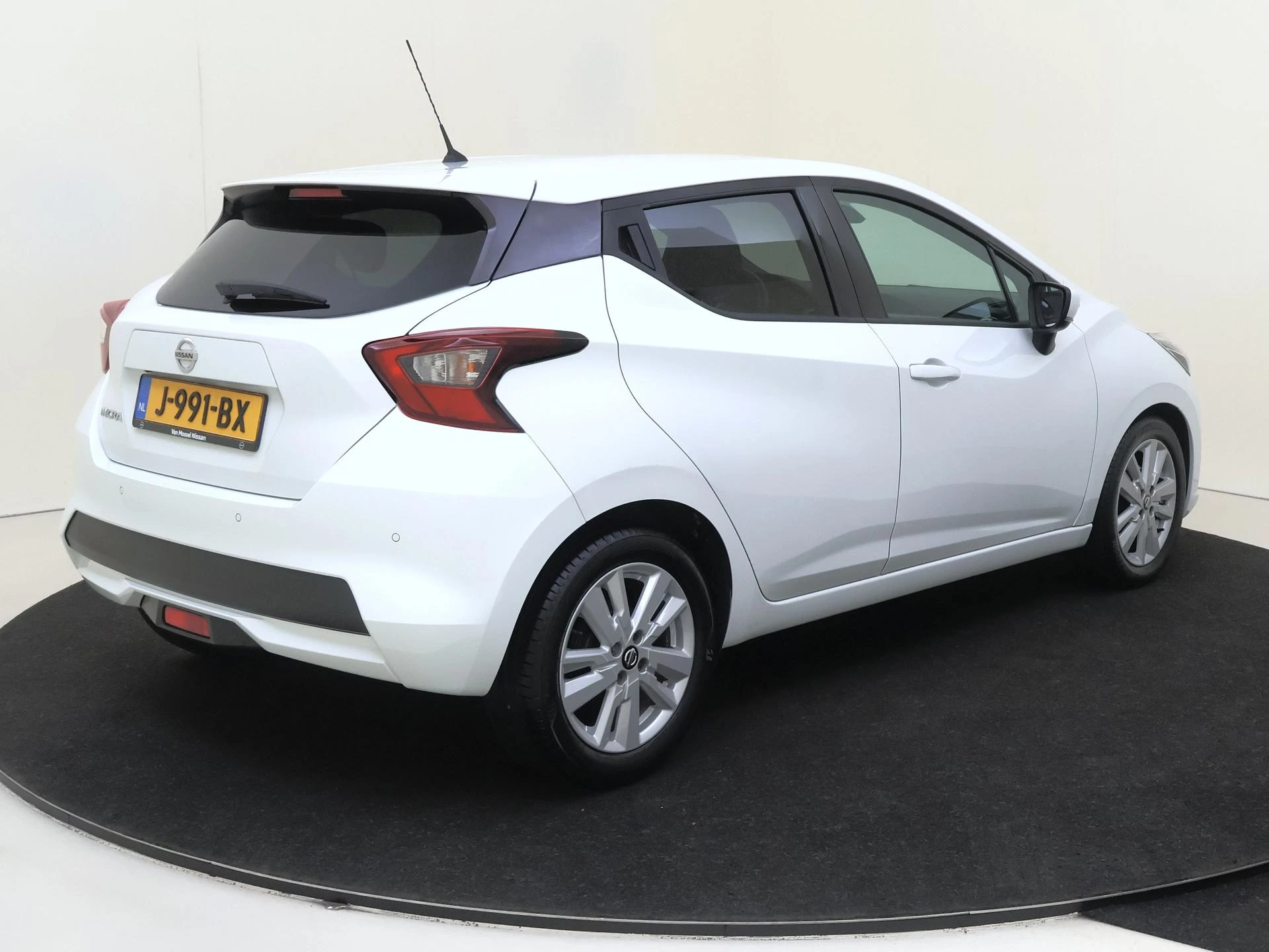 Nissan Micra 1.0 IG-T N-Connecta