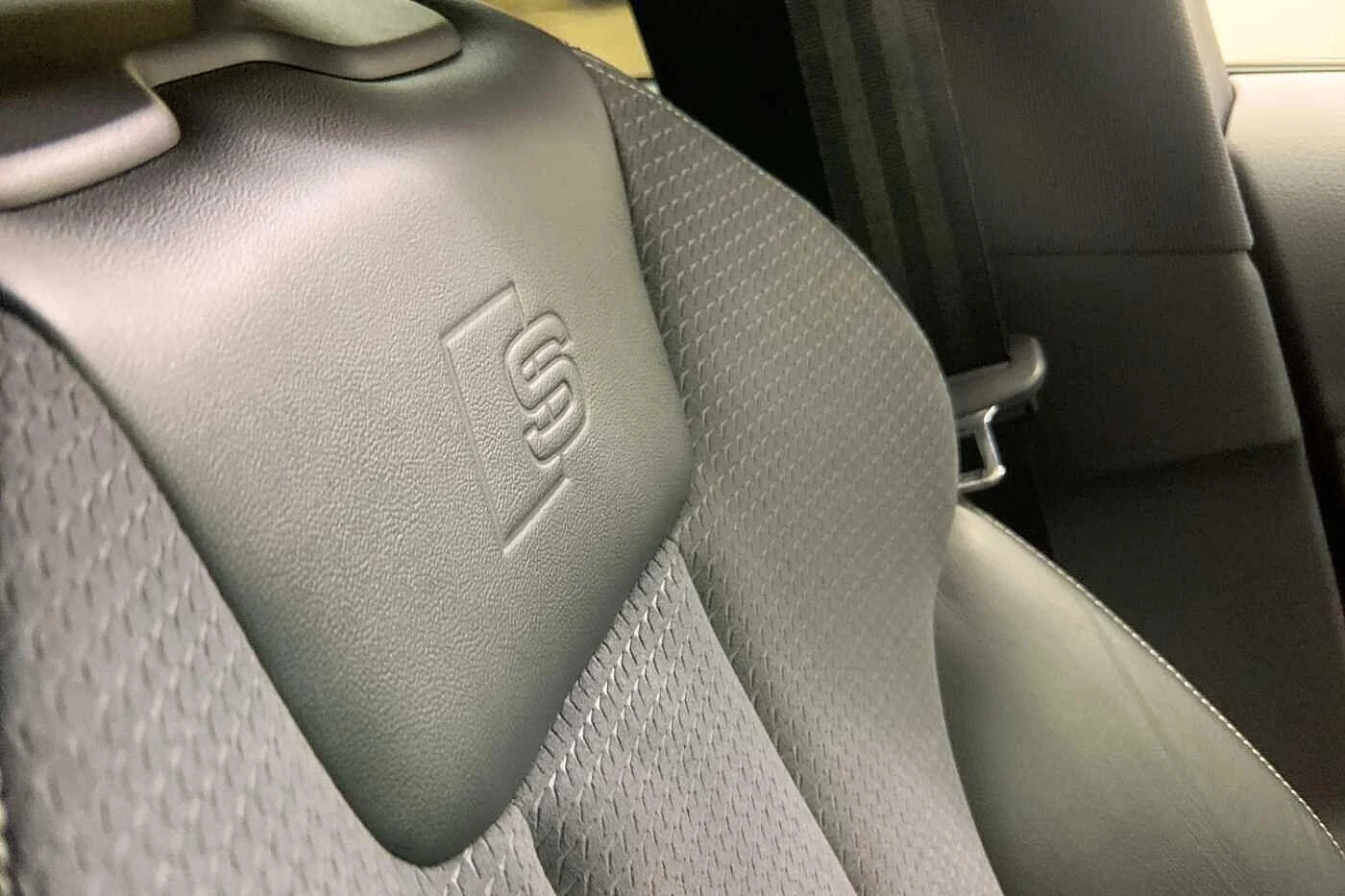 Audi-A4-image-19