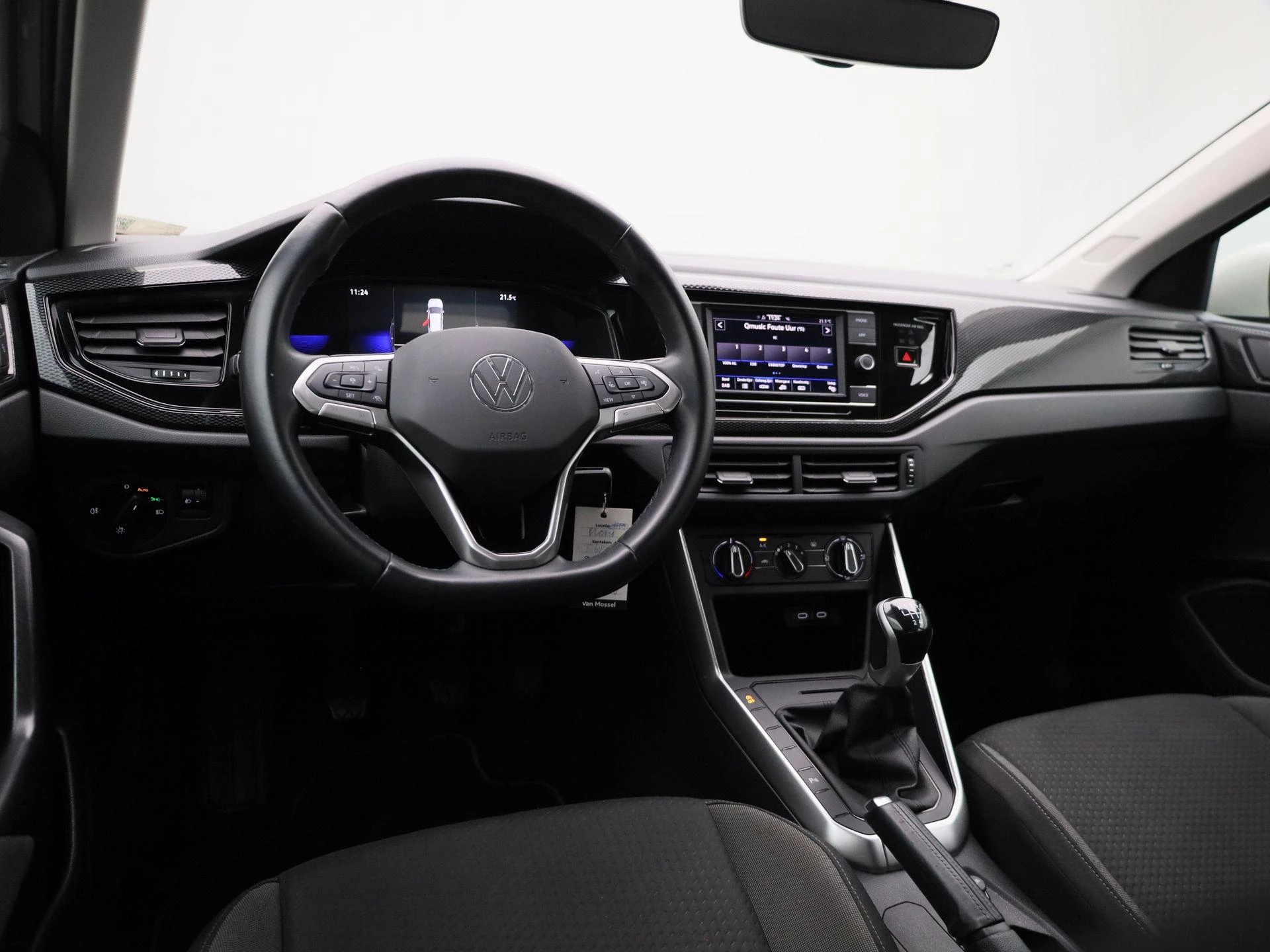 Volkswagen-Taigo-image-6