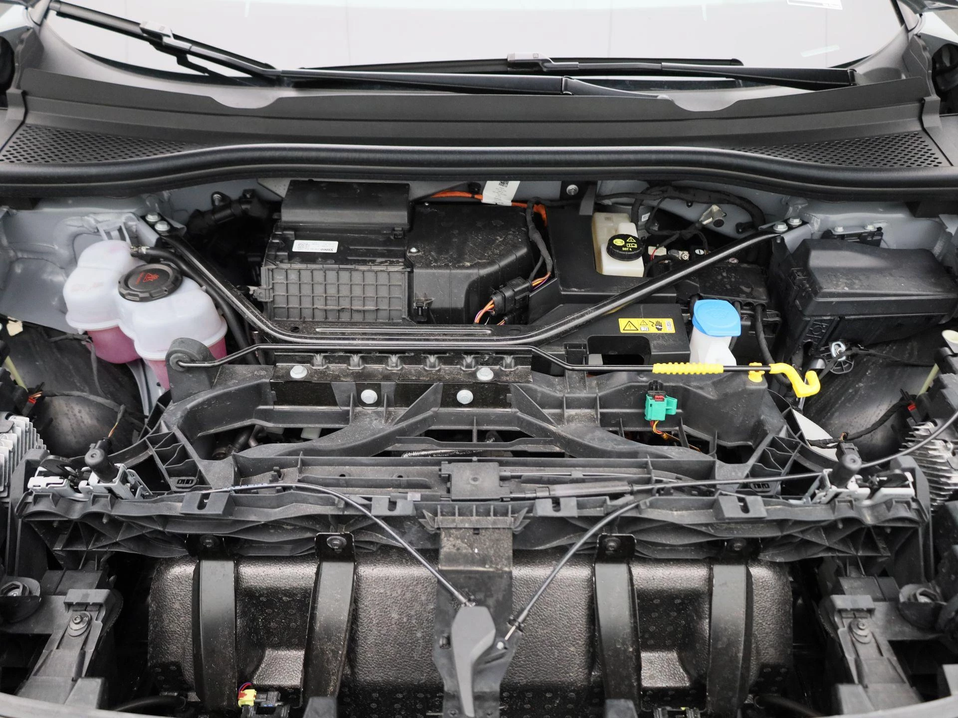 Audi-Q4 Sportback e-tron-image-48