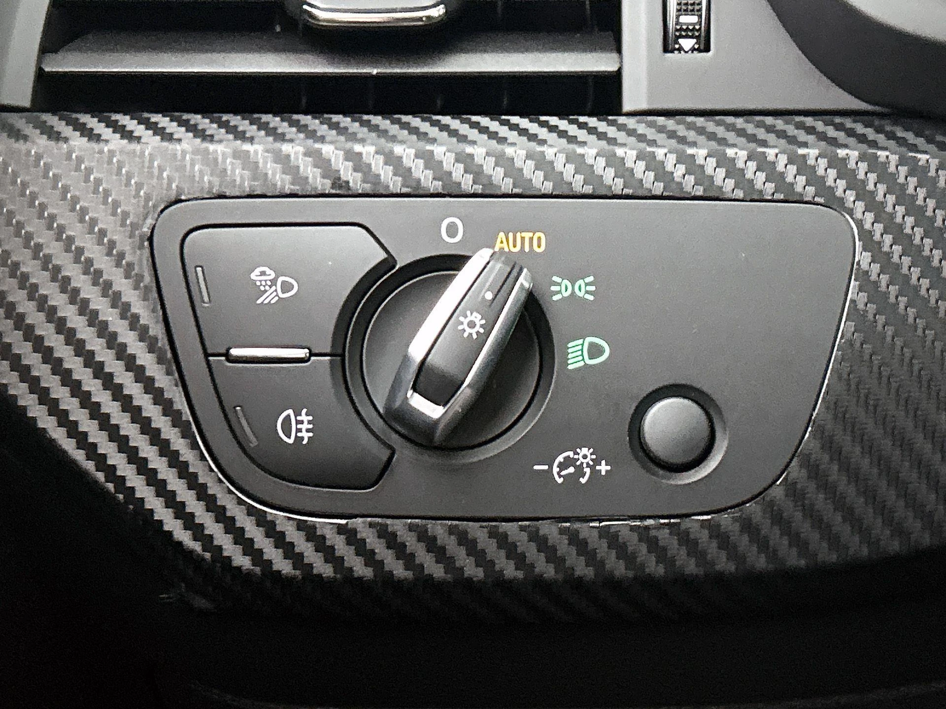 Audi-A4-image-28