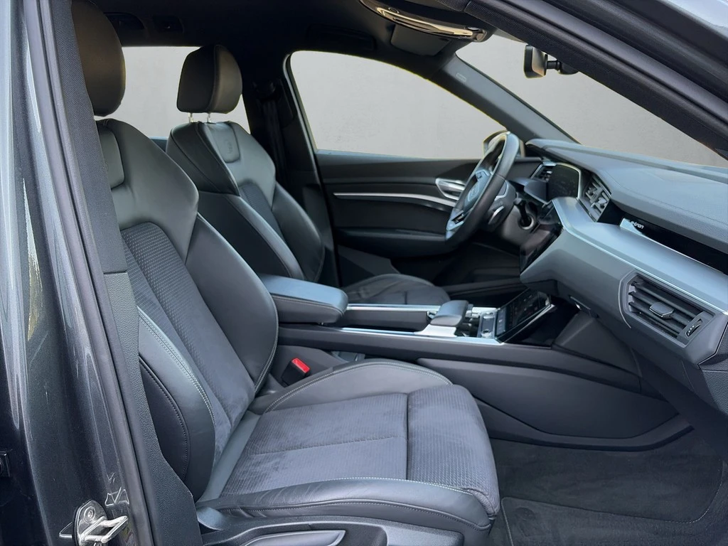 Audi-e-tron-image-13