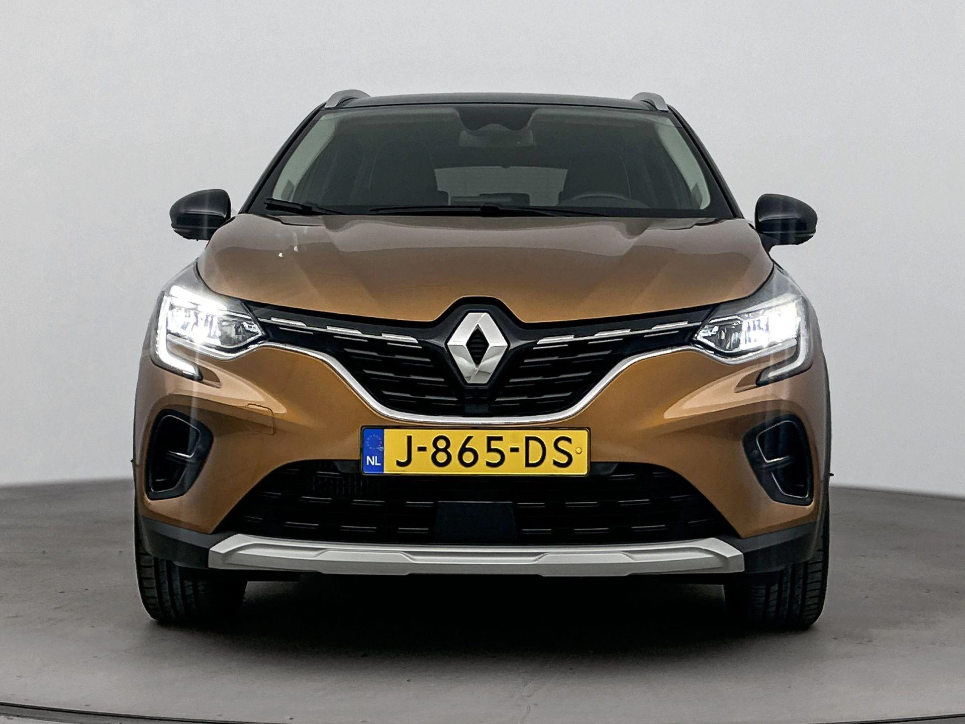 Renault-Captur-image-4