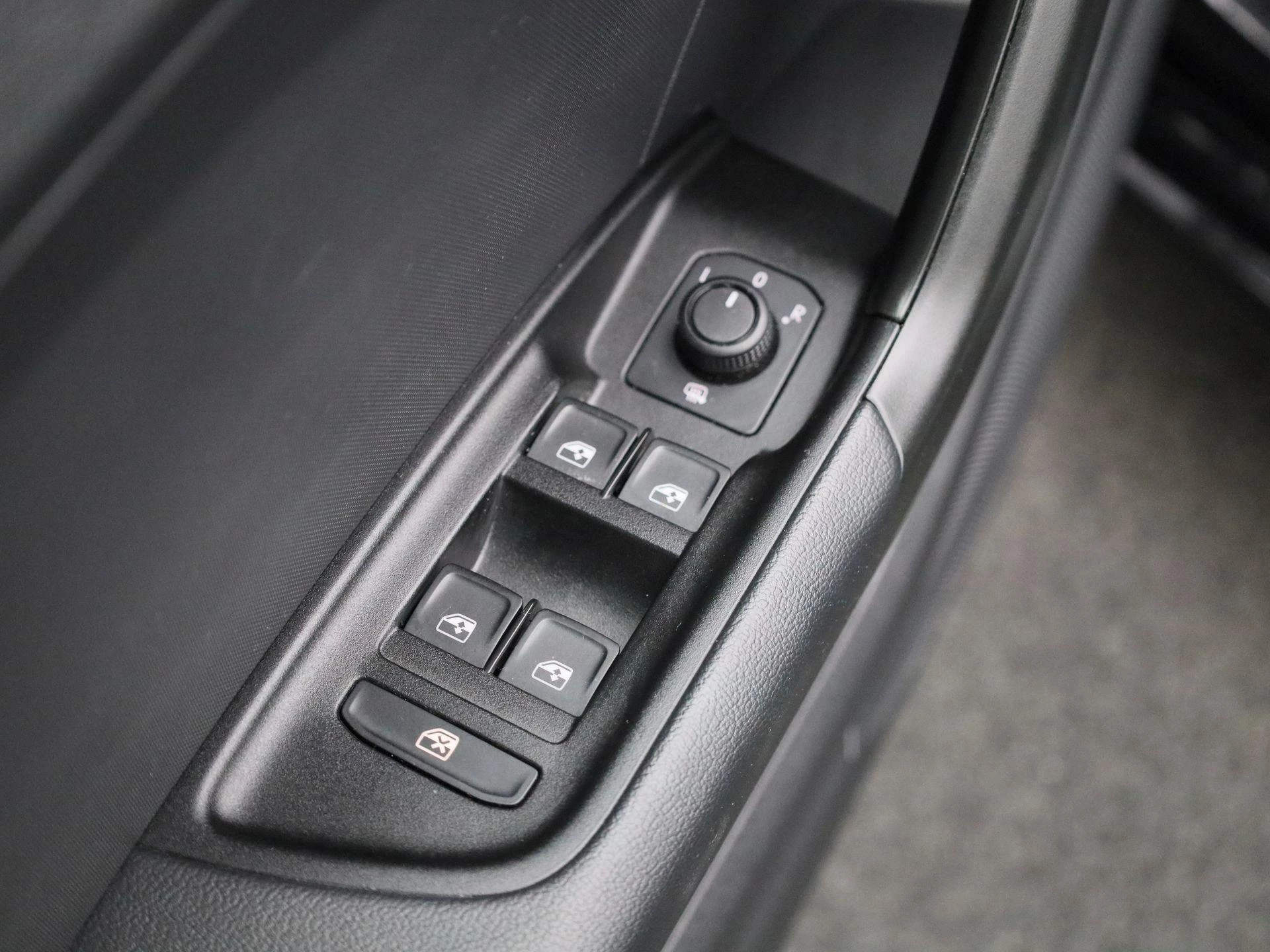 Audi-A1 Sportback-image-26