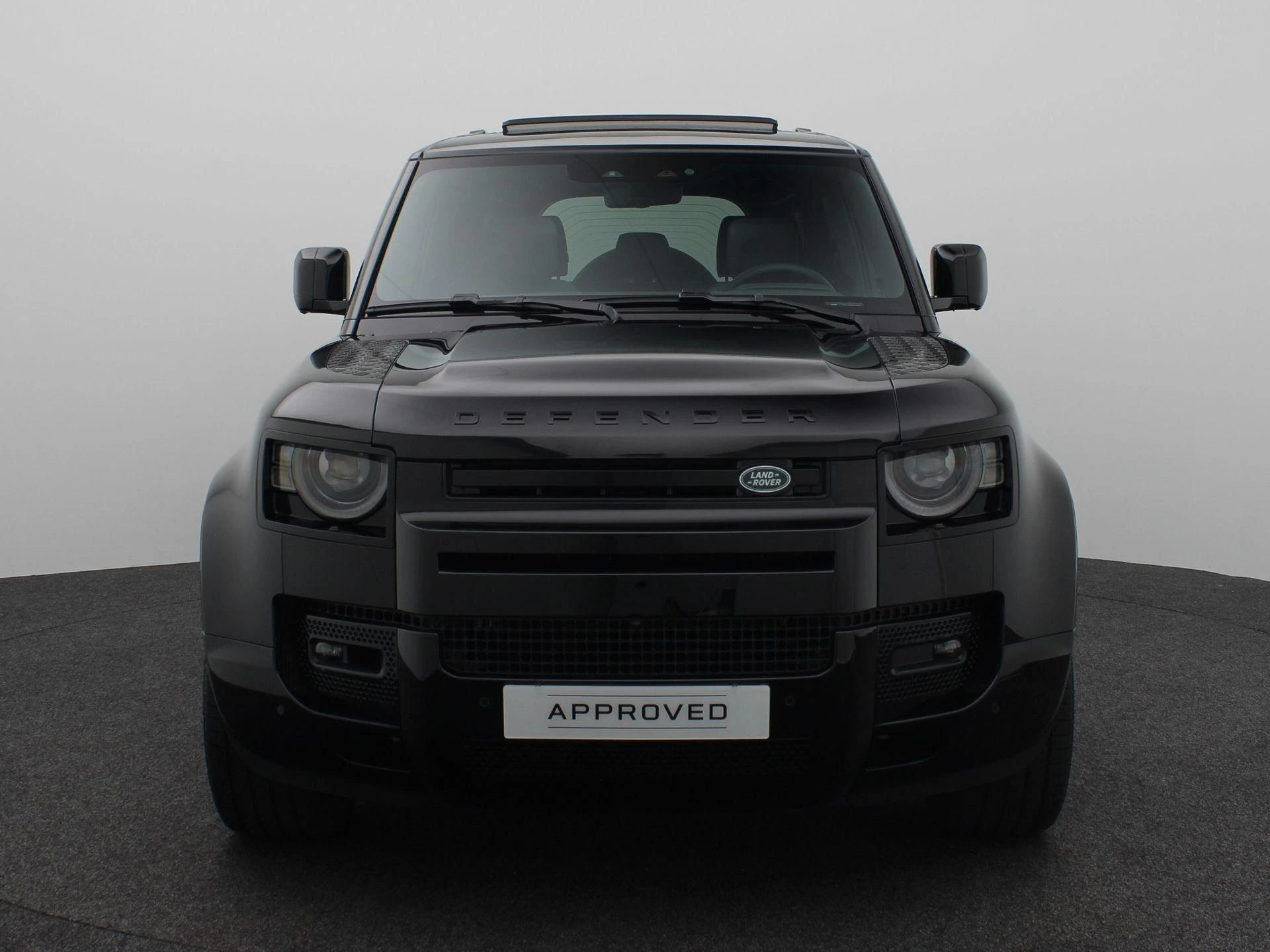 Land Rover-Defender-image-3