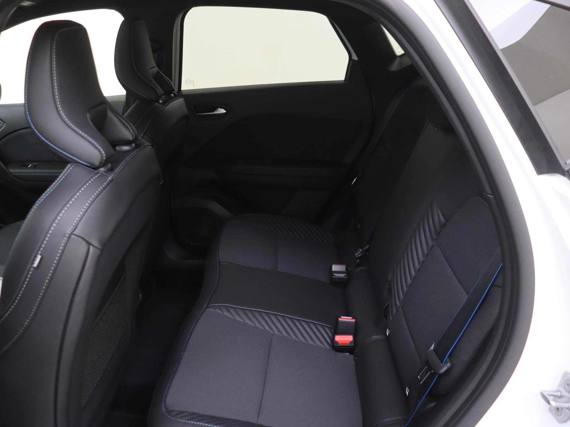 Renault-Captur-image-12