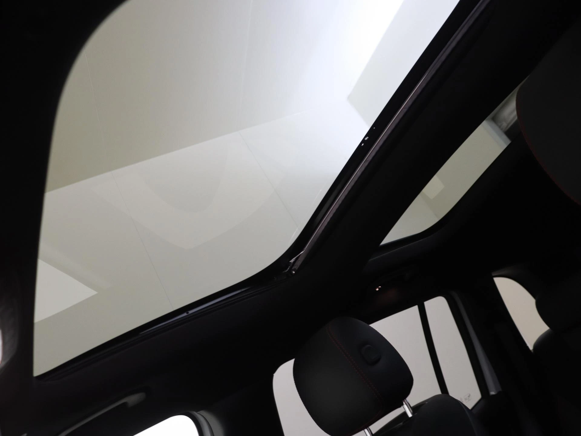 Mercedes-Benz GLB 180 Business Solution AMG