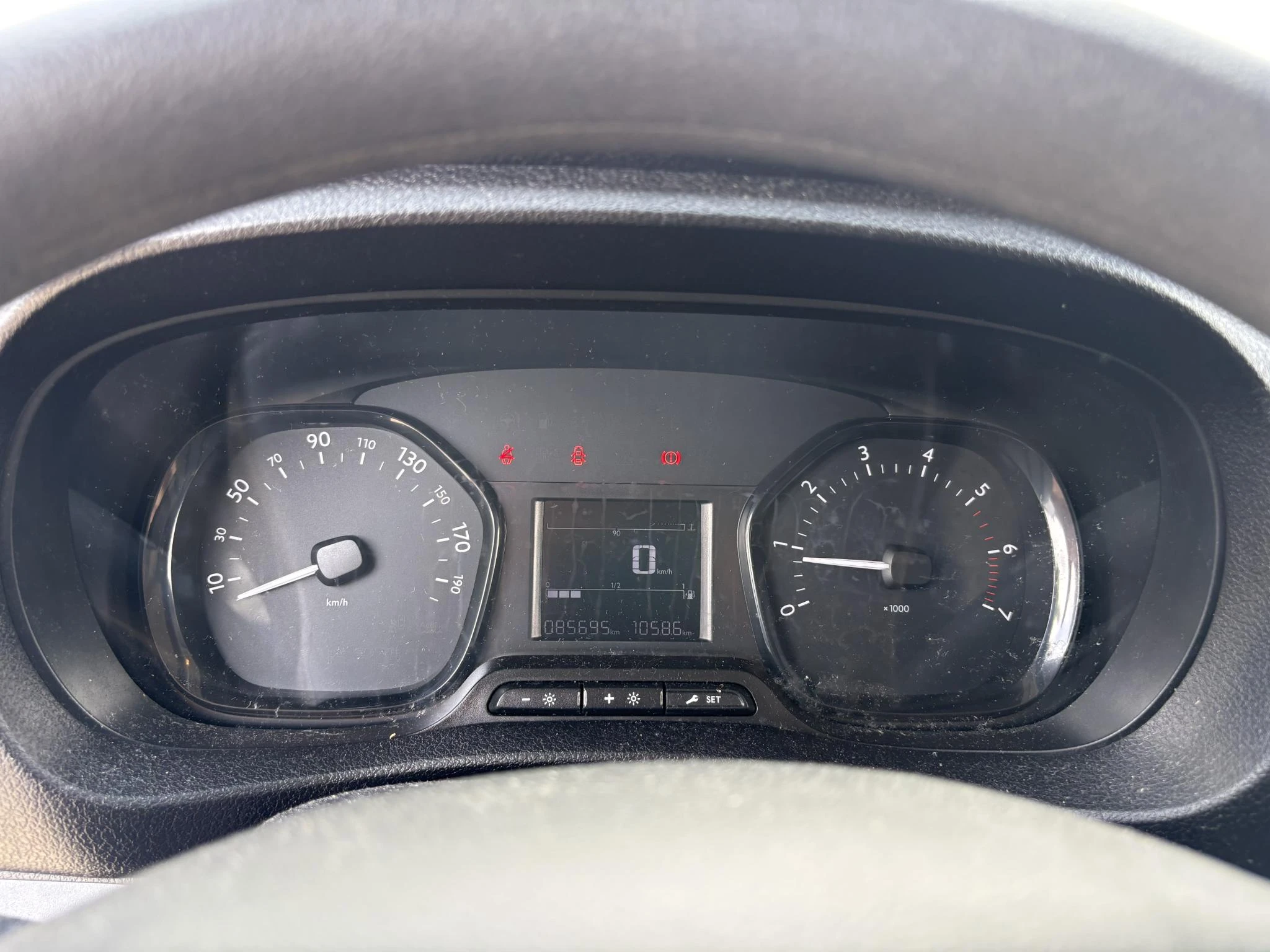 Peugeot Expert 1.5 BlueHDI 120 Compact Premium