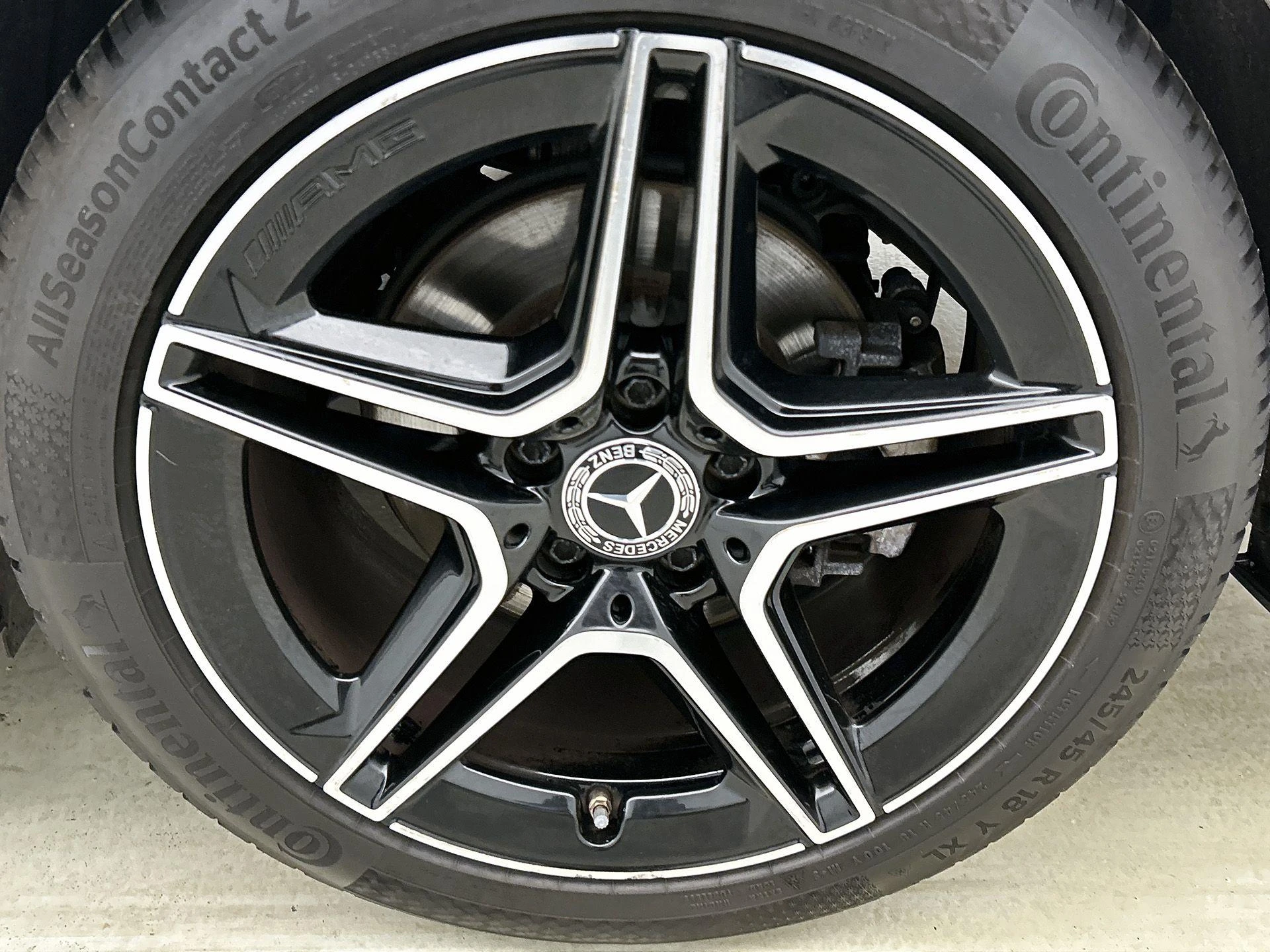 Mercedes-Benz-C-Klasse-image-33