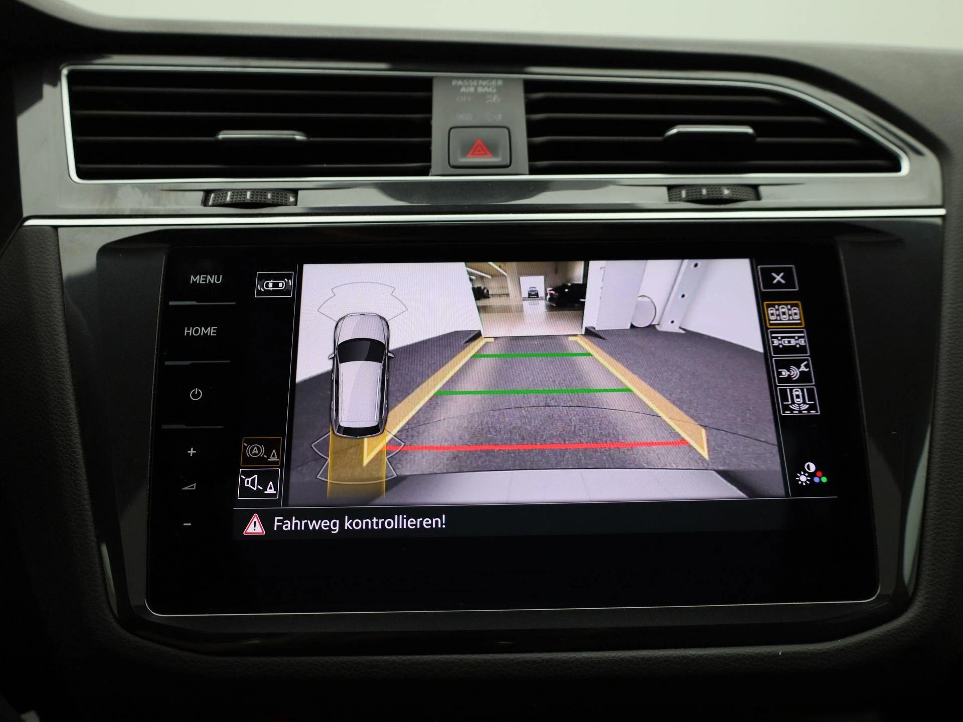 Volkswagen-Tiguan-image-32