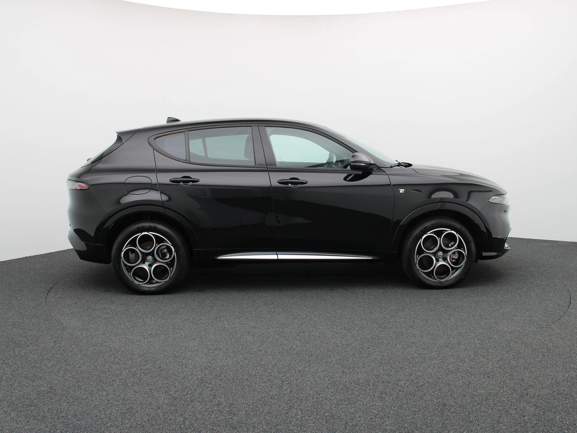 Alfa Romeo Tonale 1.3 T280 PHEV Q4 Ti