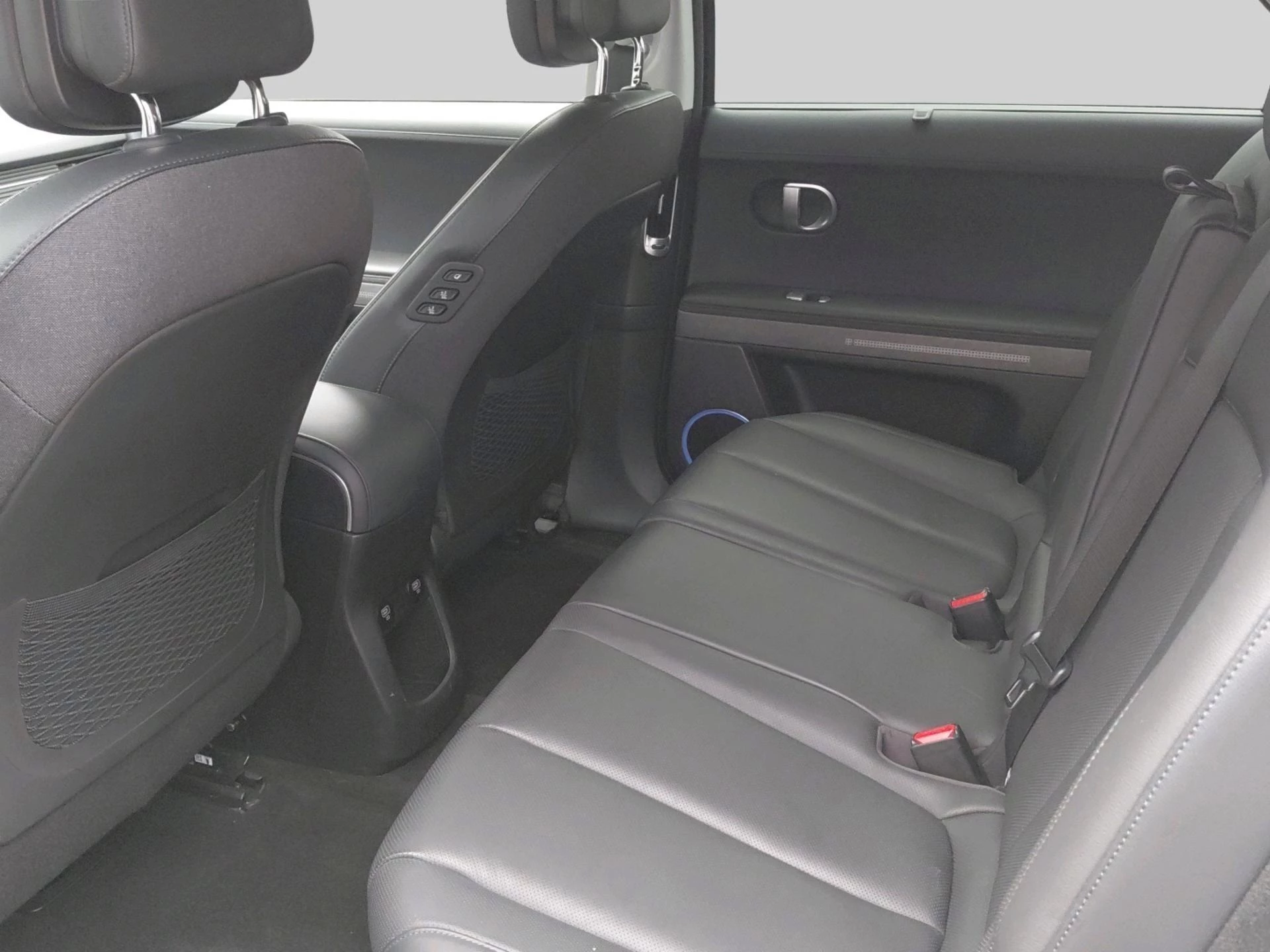 Hyundai-IONIQ 5-image-11
