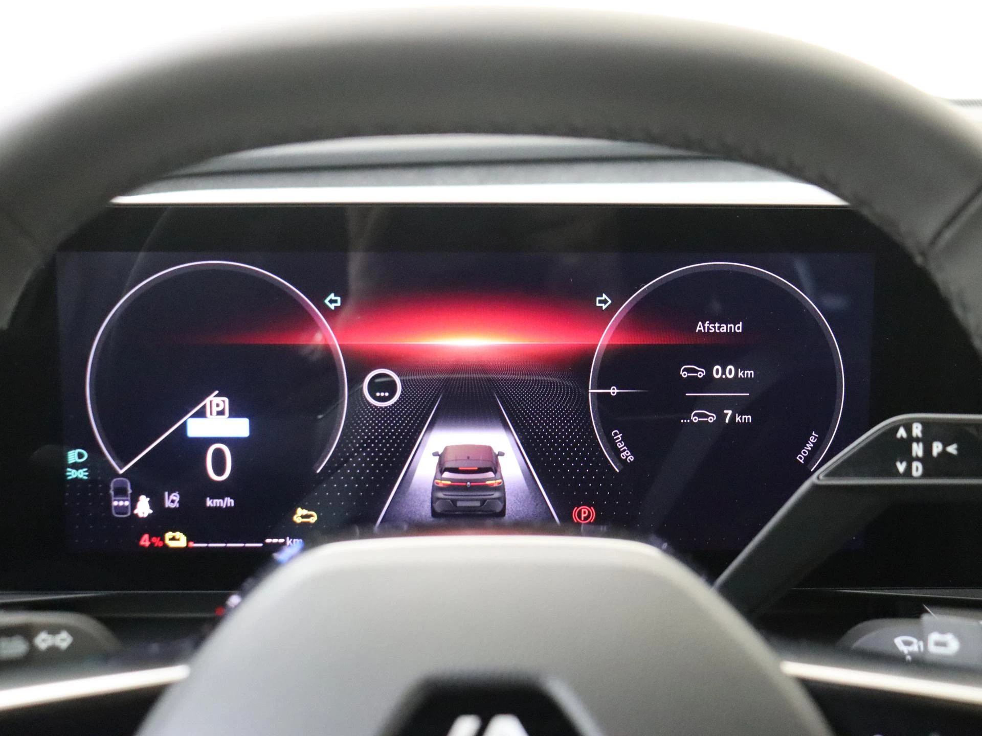 Renault-Megane E-Tech-image-11