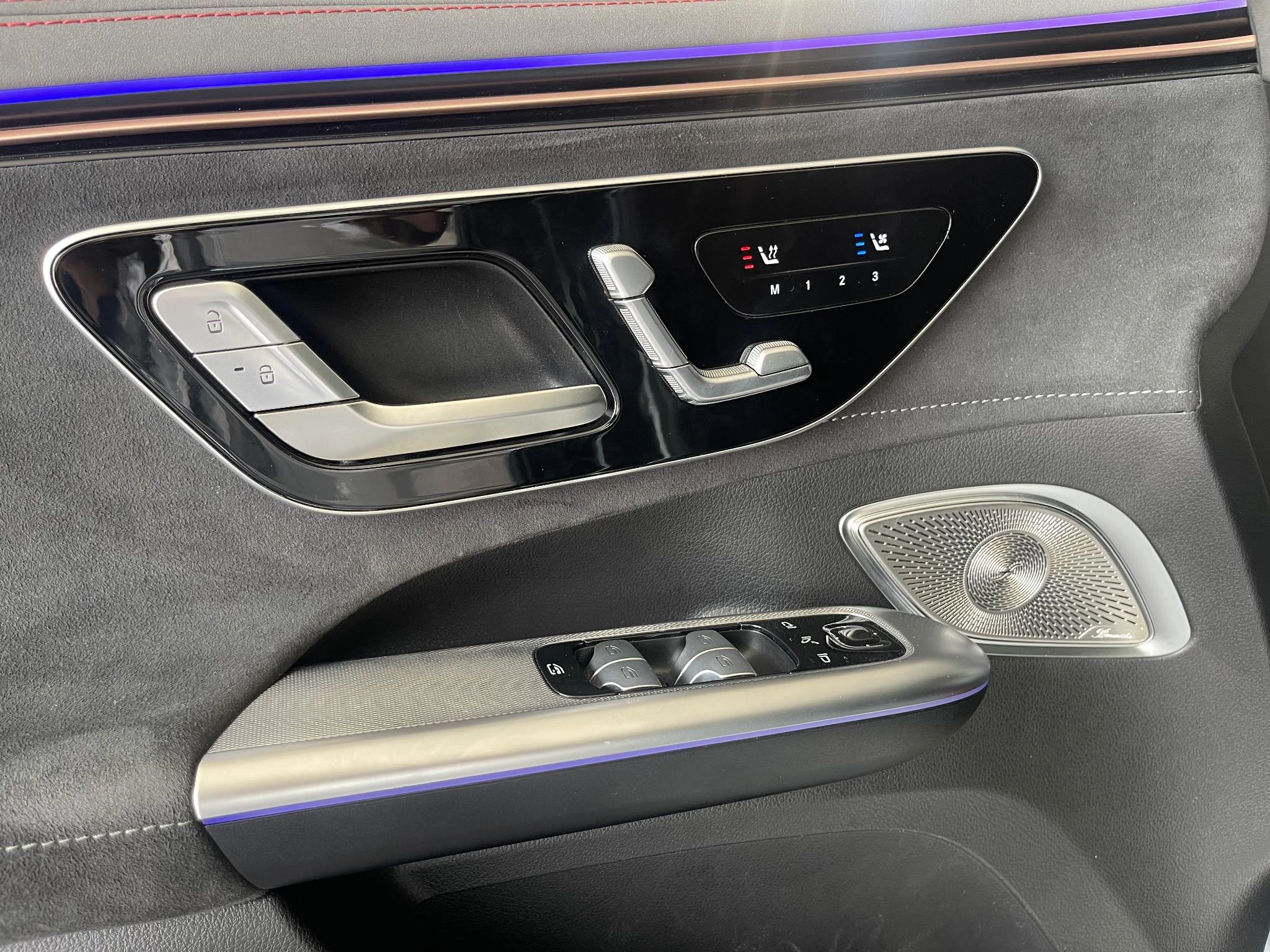 Mercedes-Benz EQE 43 AMG SUV + NAPPA + PANO + BURMESTER + HYPERSCREEN +