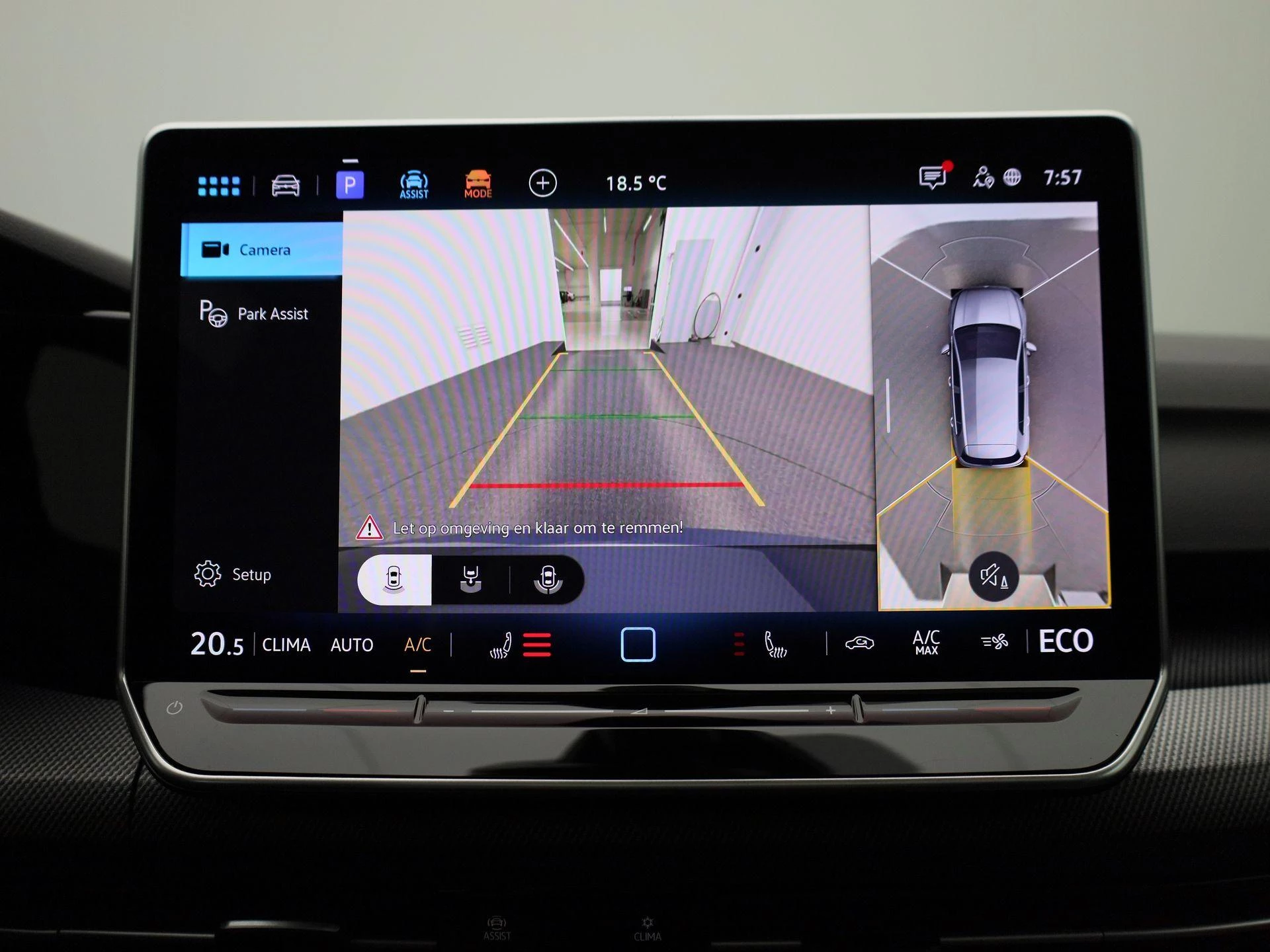 Volkswagen-Golf-image-34