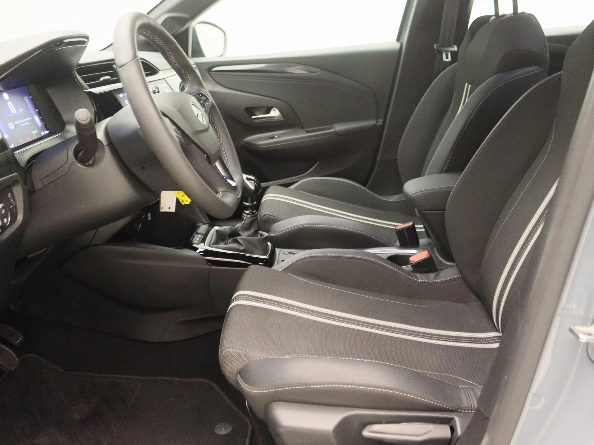 Opel-Corsa-image-10