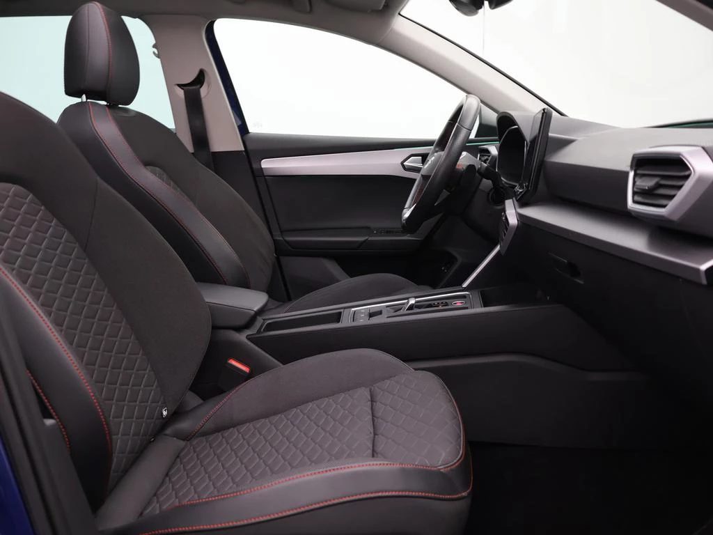 SEAT Leon ST e-Hybrid Leon Break PHEV FR 1.4e-HYBRID 204PK *AUTOMAAT*CAMERA*PDC*PANODAK*APP-CONNECT*VIRTUAL COCKPIT*...*