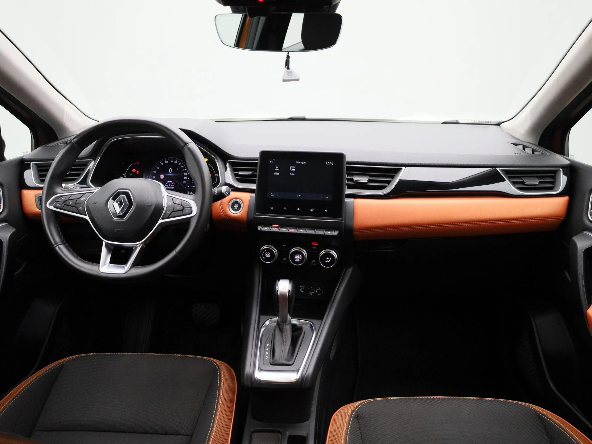Renault-Captur-image-37
