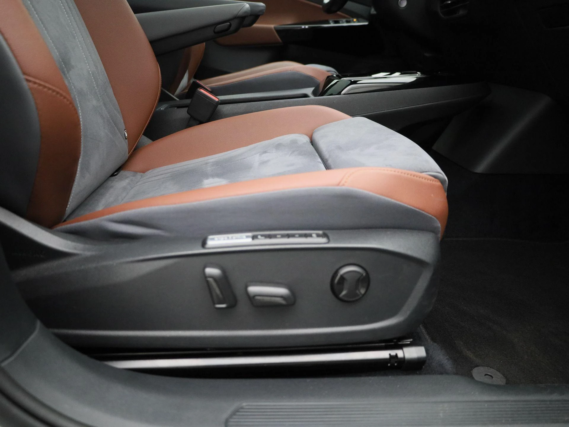 Volkswagen-ID.4-image-29